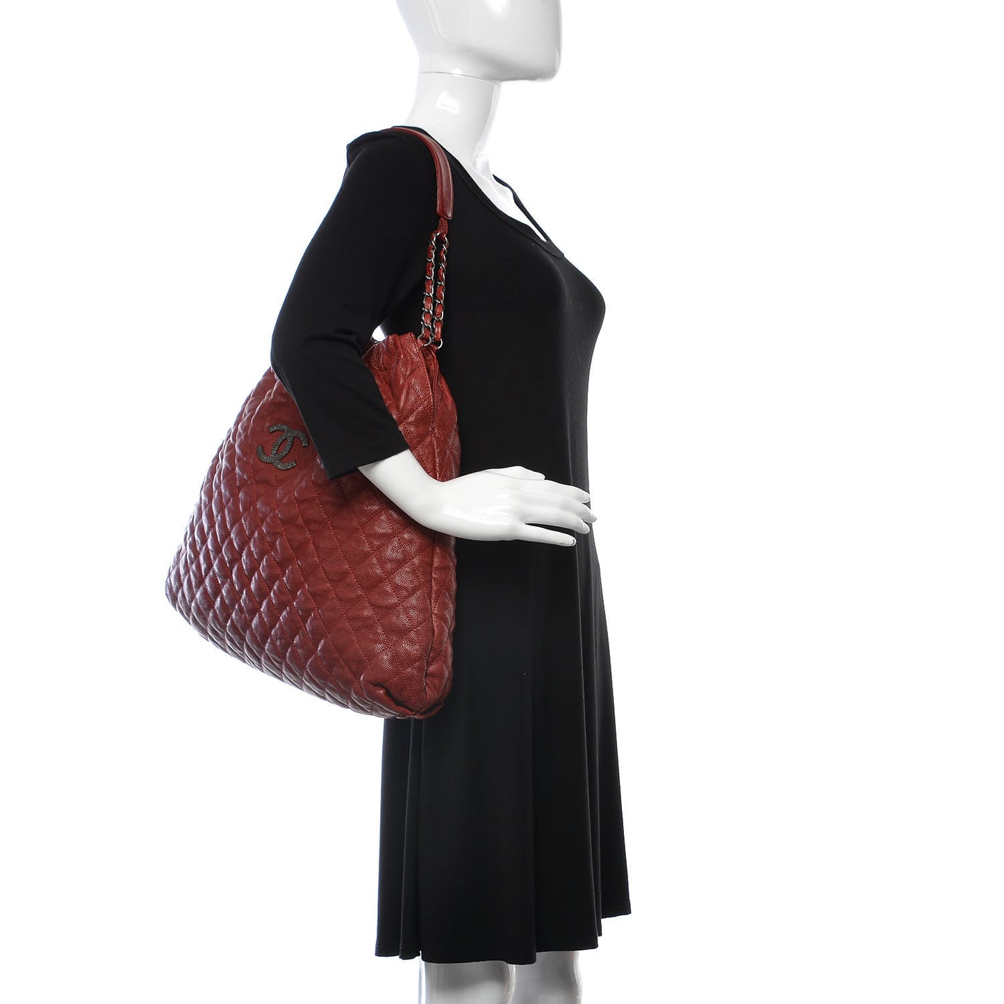 Caviar Quilted Large Elastic Tote Red