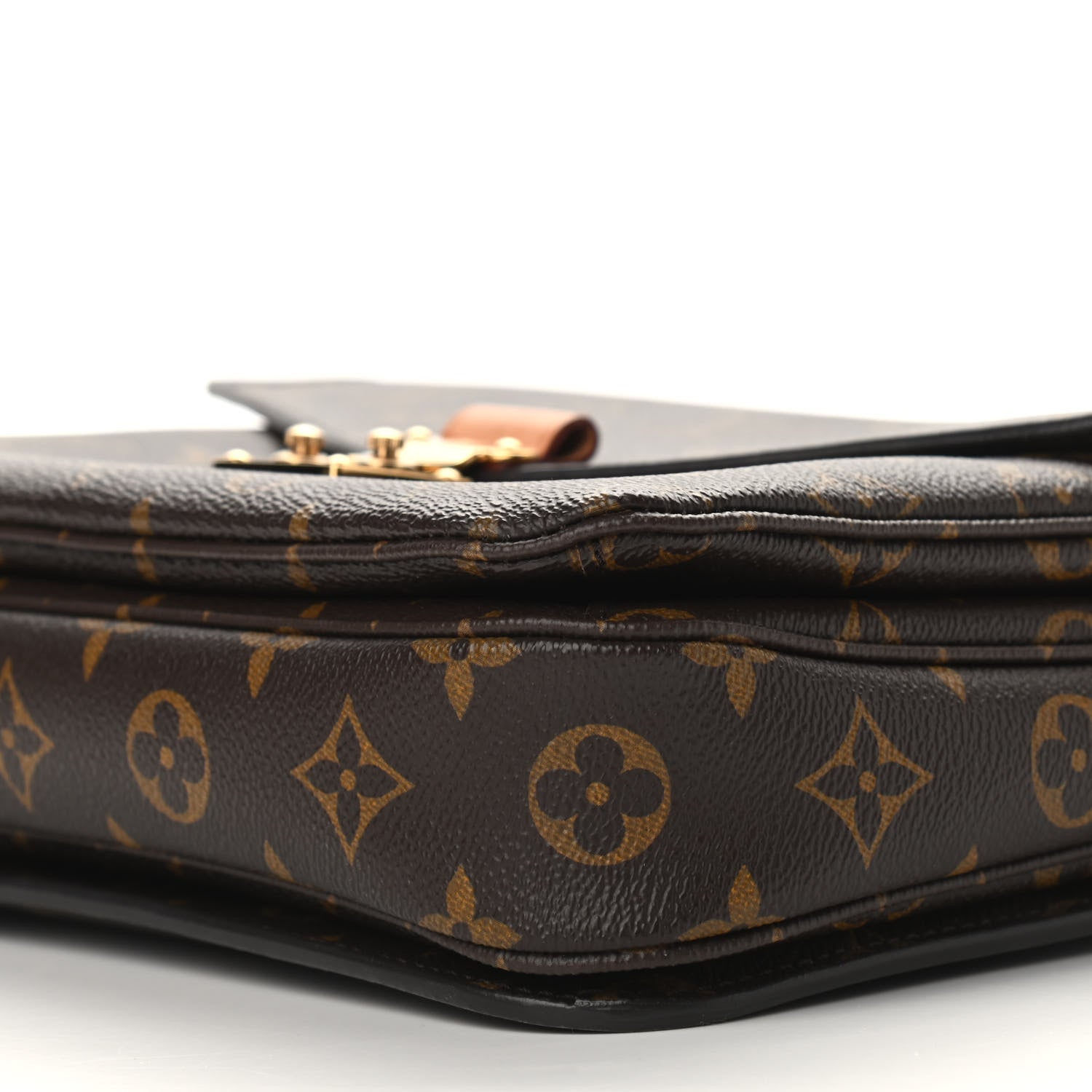Louis Vuitton Monogram Pochette Metis 9 of 9
