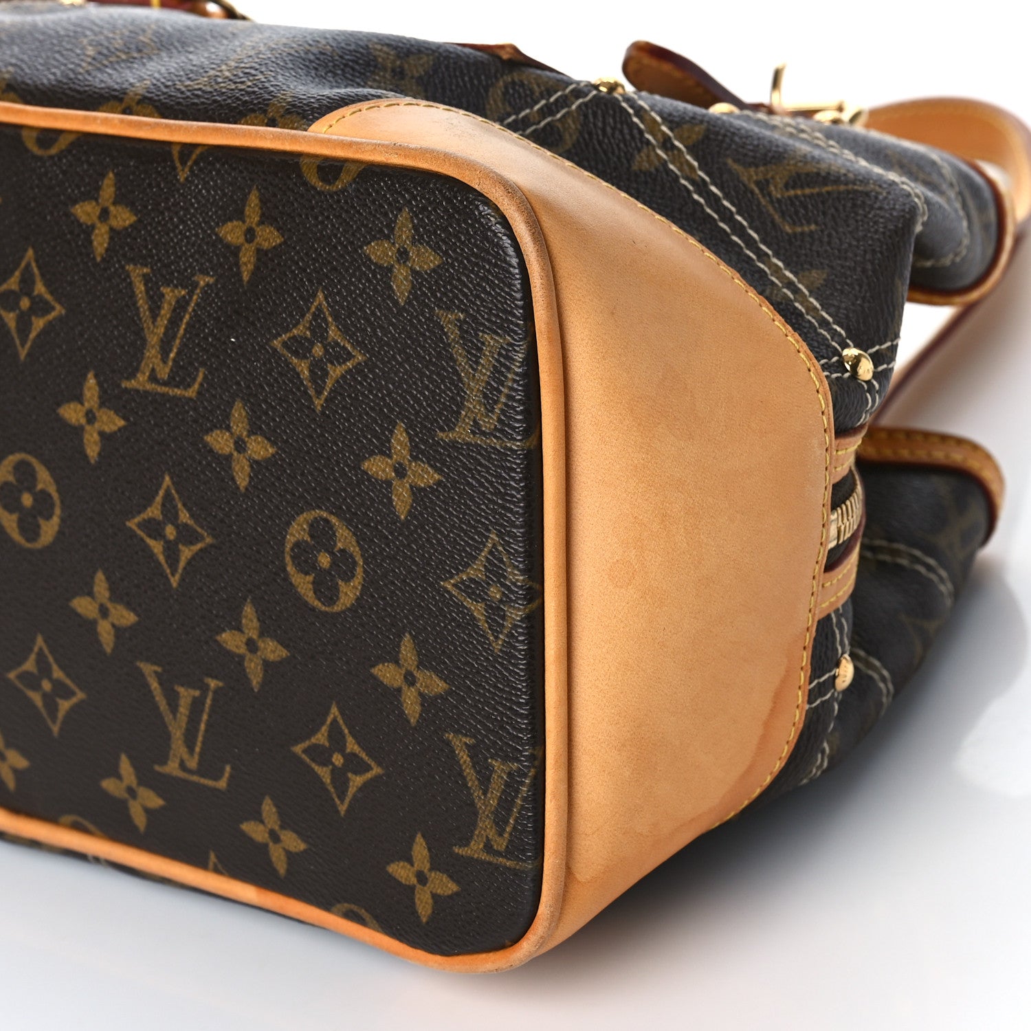 Louis Vuitton Monogram Riveting 8 of 10