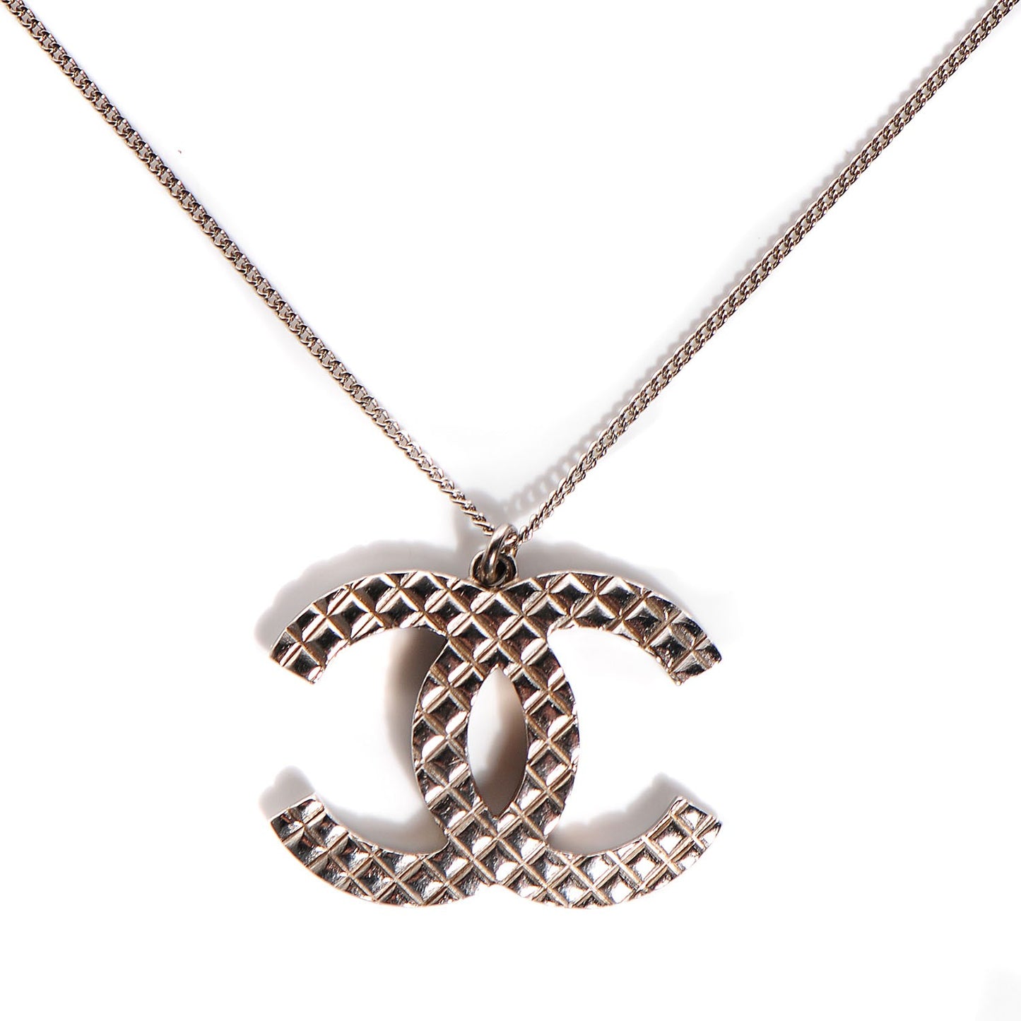 Quilted CC Pendant Necklace Silver