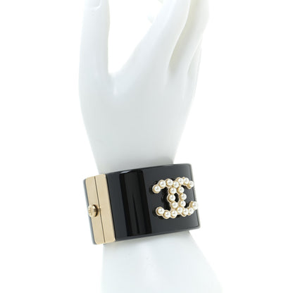 Chanel Resin Pearl CC Cuff Black 2 of 9