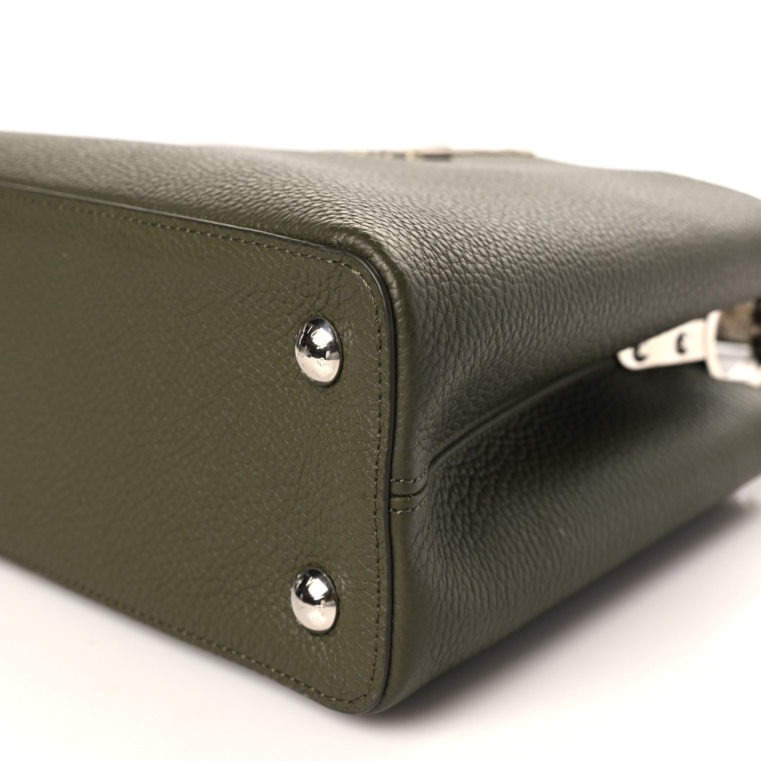 Louis Vuitton Taurillon Snakeskin Capucines PM Khaki 8 of 8