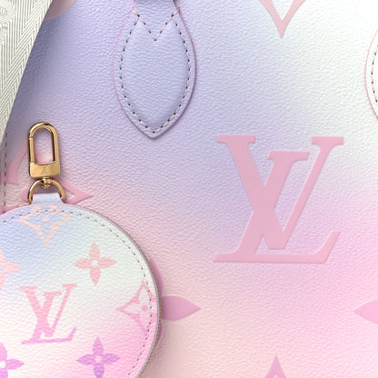 Louis Vuitton Monogram Giant Spring In The City Onthego PM Sunrise Pastel 12 of 14