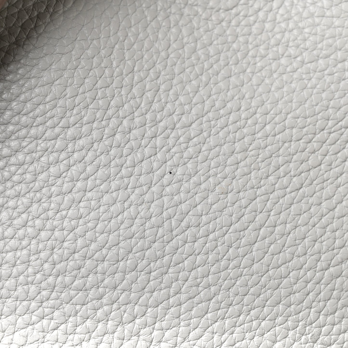 Taurillon Clemence Verso So Kelly 22 Gris Perle Crevette