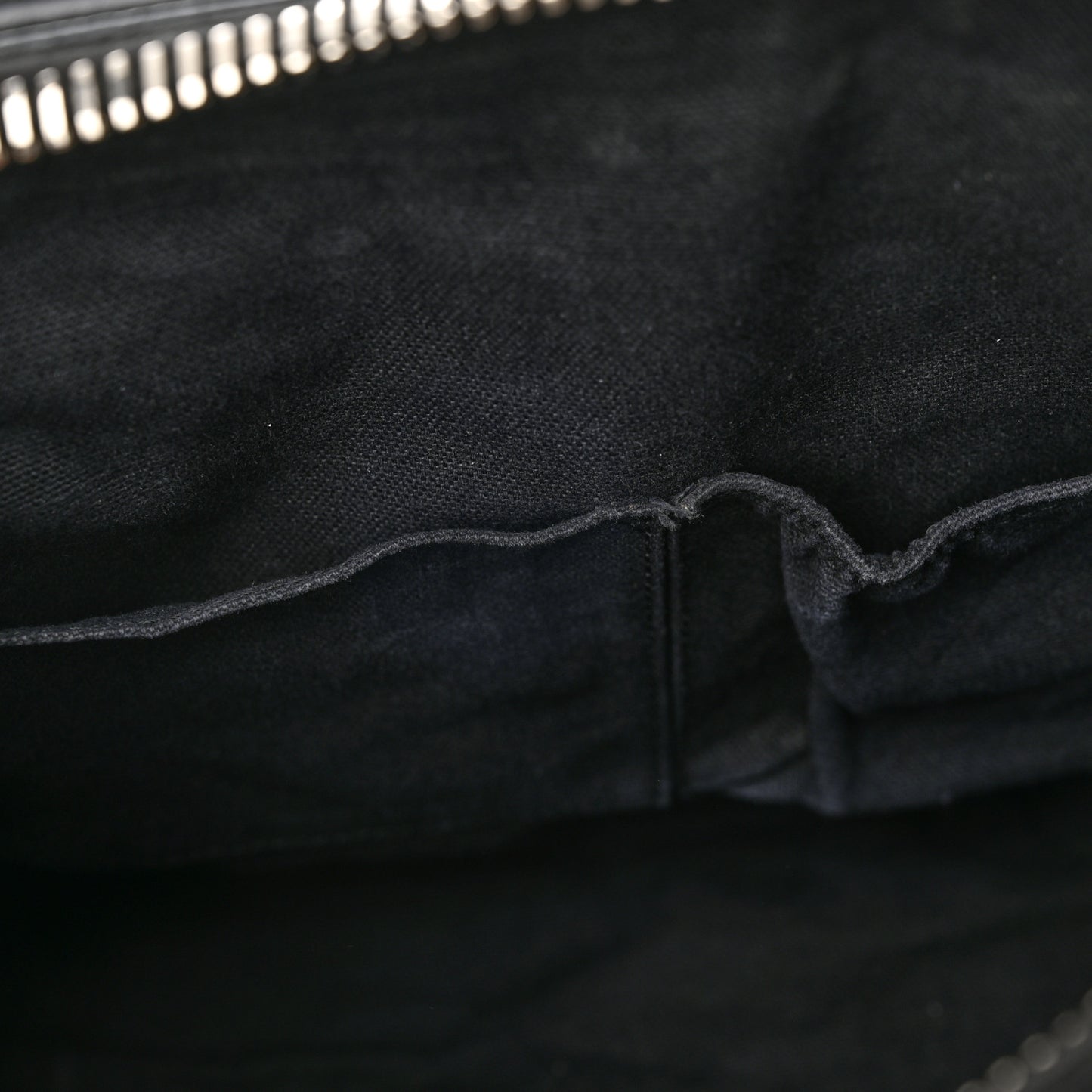 Shiny Lord Calfskin Small Antigona Black