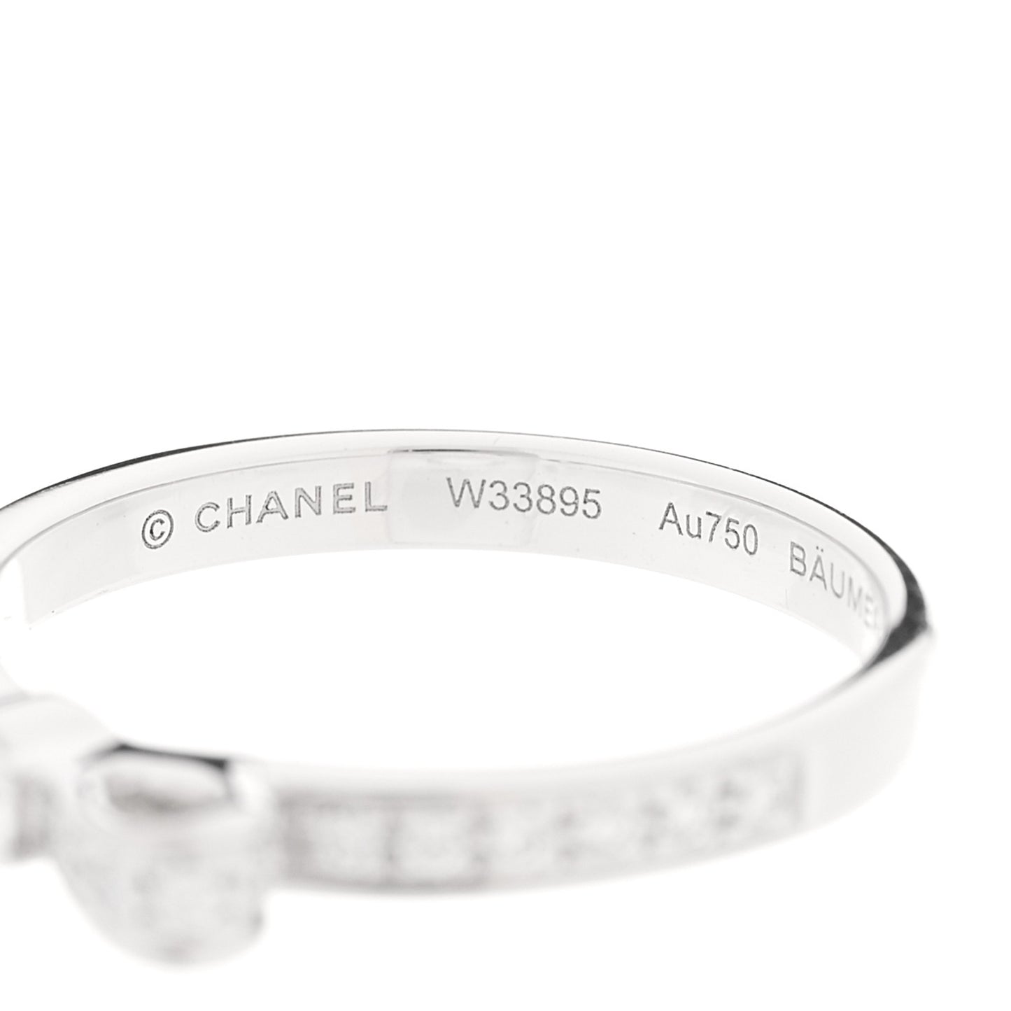 18K White Gold Diamond Ruban Ring 50 5.25