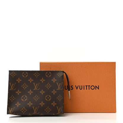 Louis Vuitton Monogram Toiletry Pouch 19 10 of 10