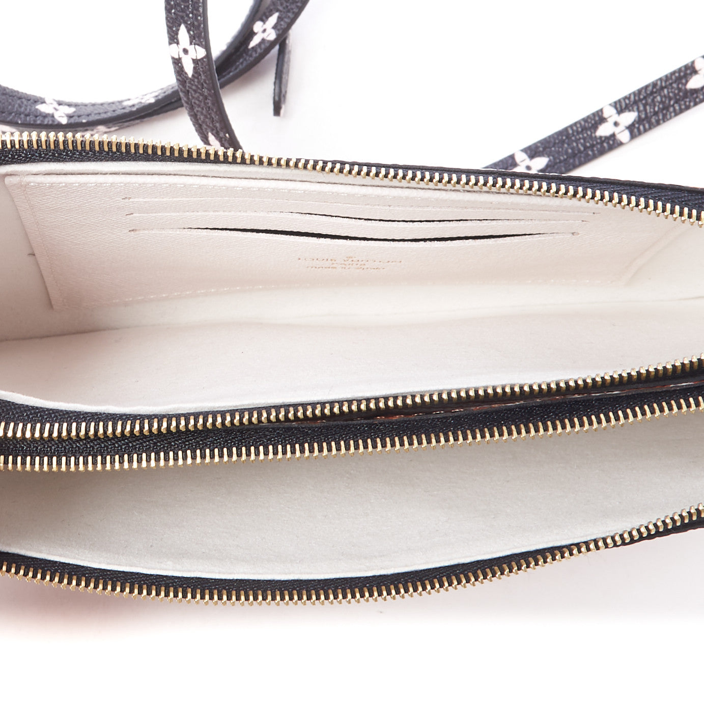 Monogram Giant Crafty Double Zip Pochette Creme Caramel