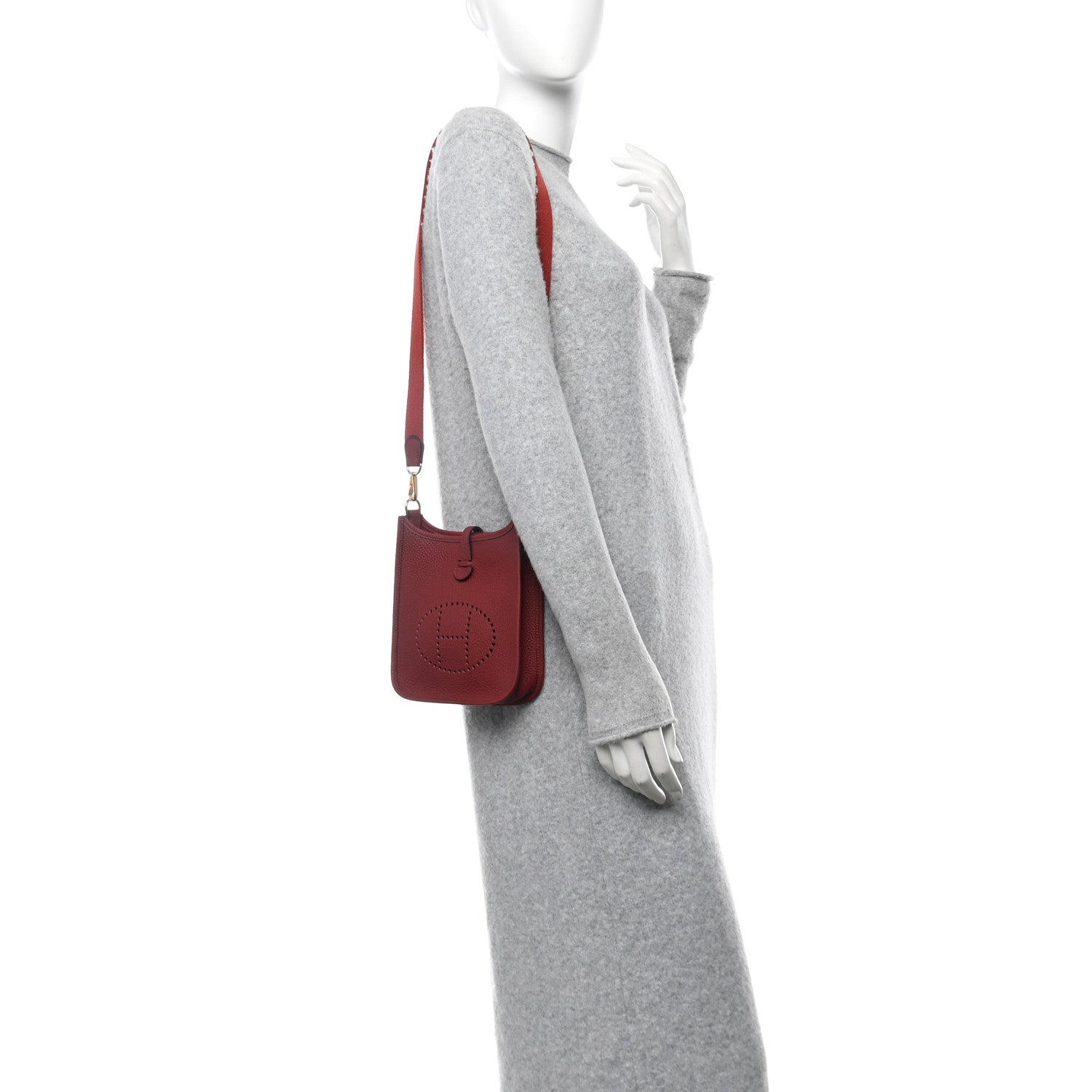 Hermes Taurillon Clemence Evelyne TPM Rouge H 2 of 11