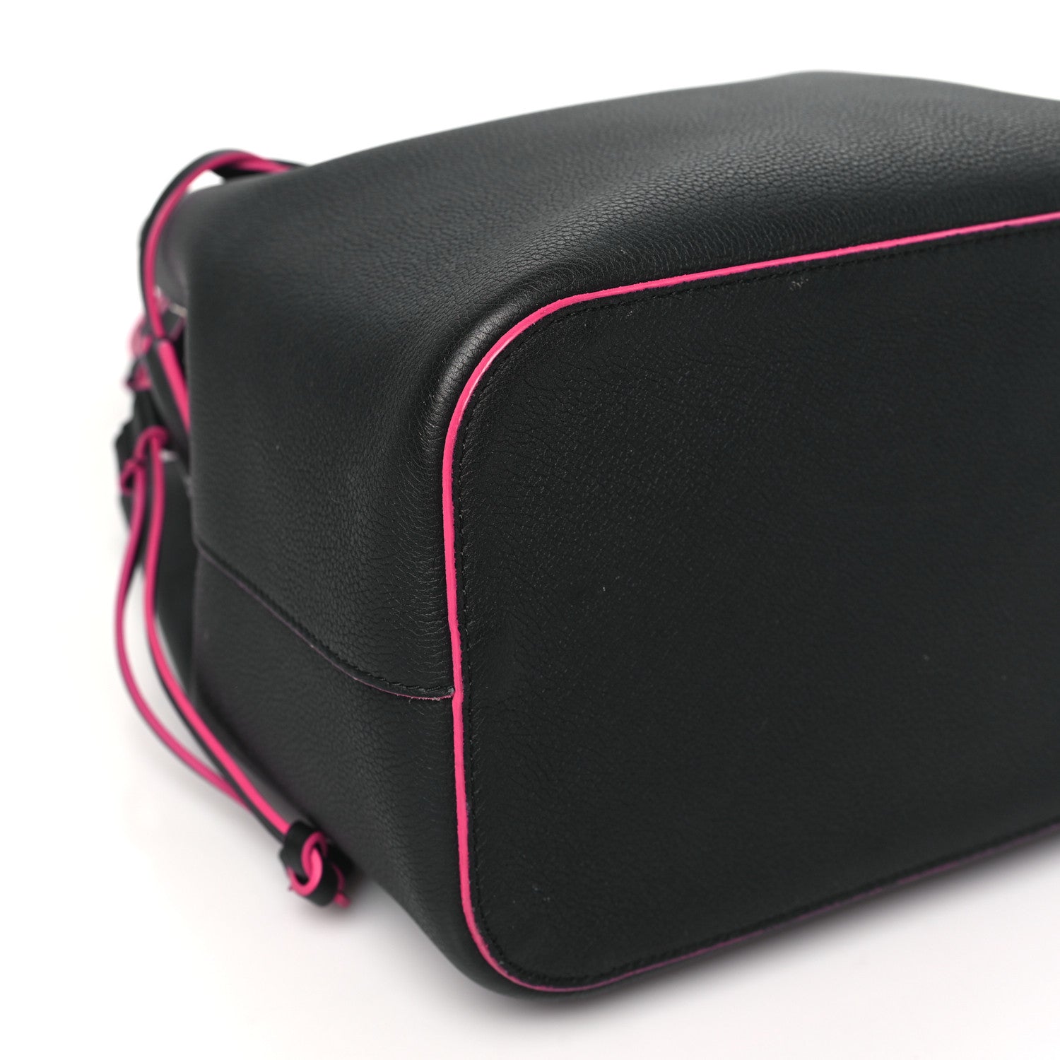 Louis Vuitton Calfskin Lockme Bucket Black 8 of 10