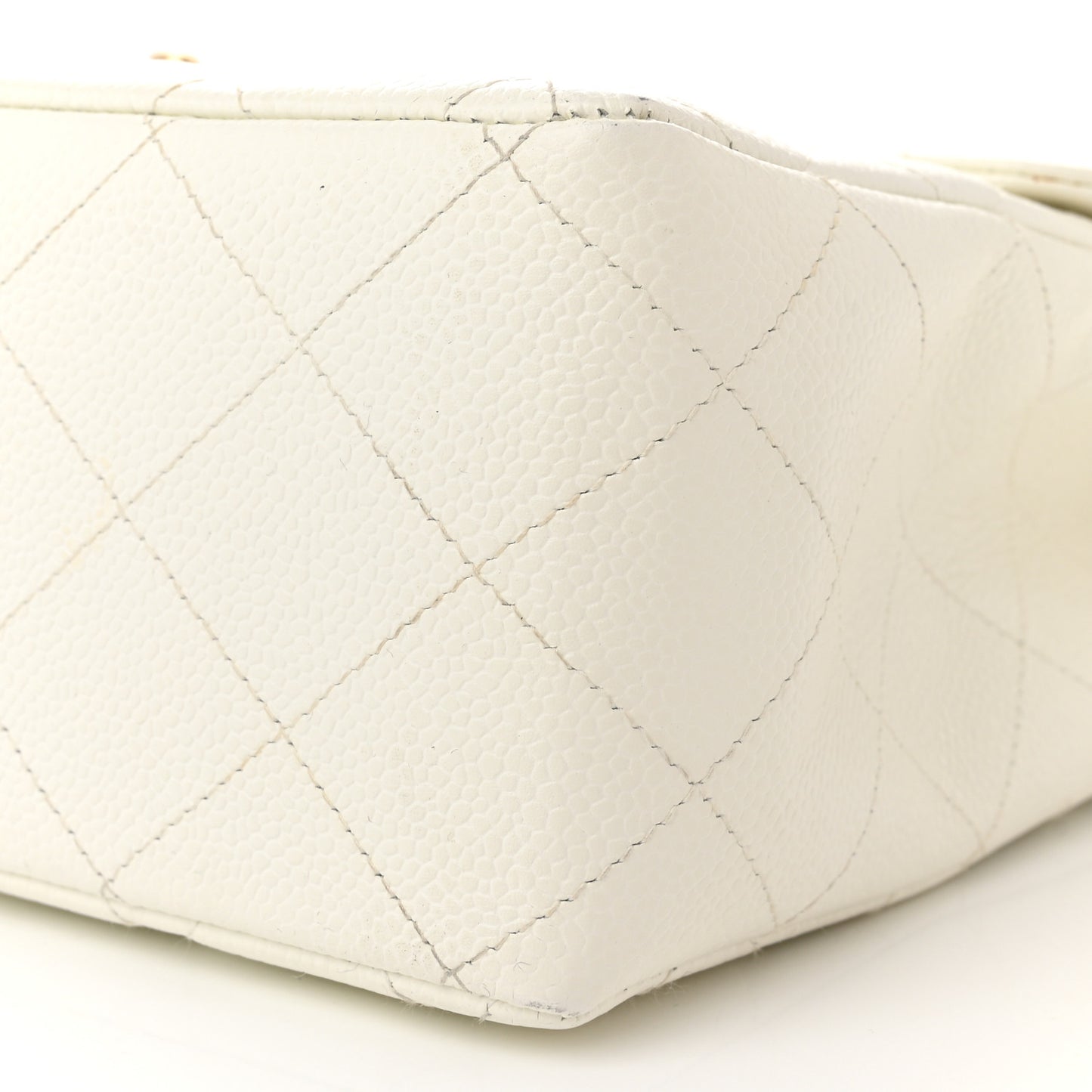 Caviar Quilted Jumbo Single Flap White