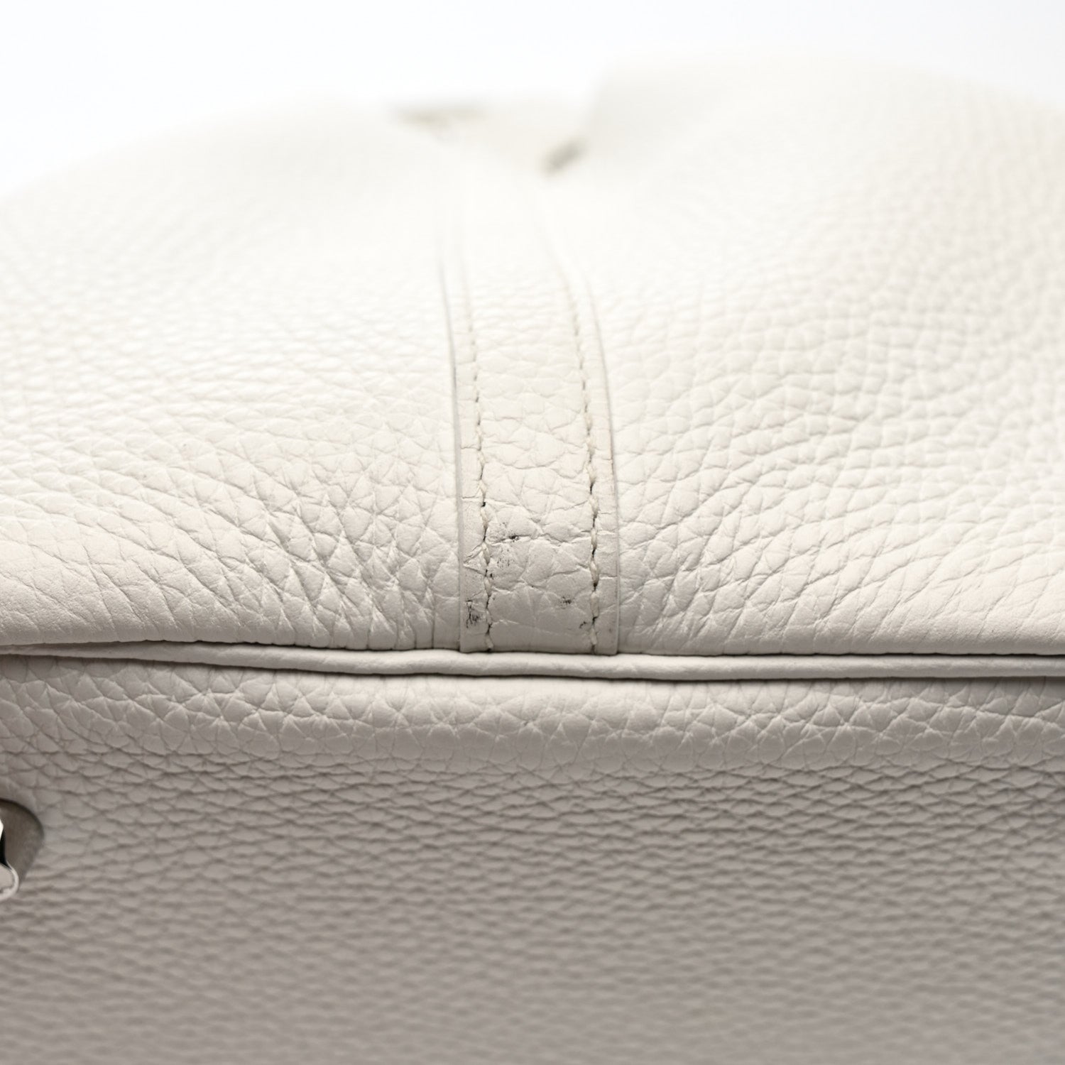 Hermes Taurillon Clemence Picotin 22 MM White 17 of 17