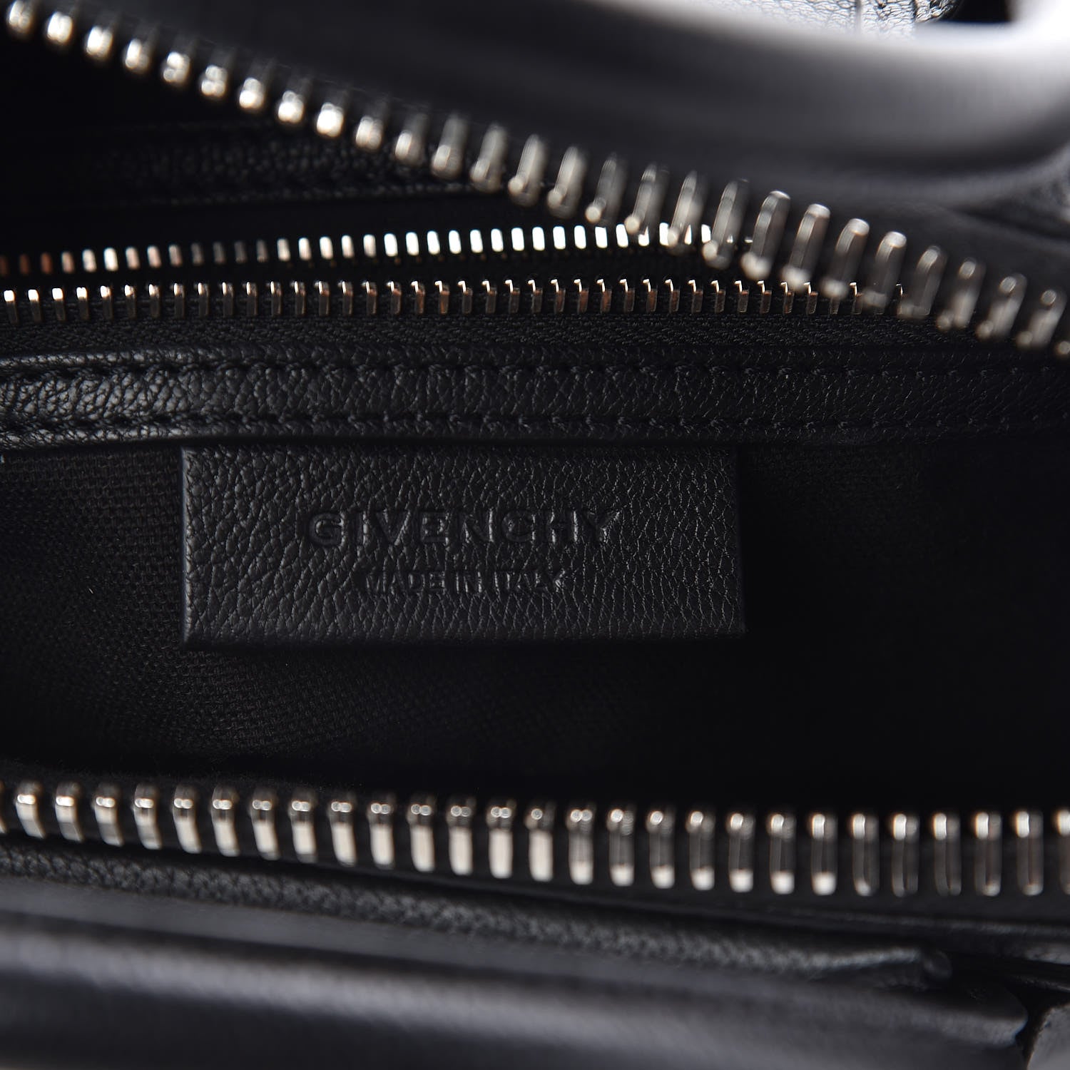 Givenchy Sugar Goatskin Small Antigona Black 6 of 10