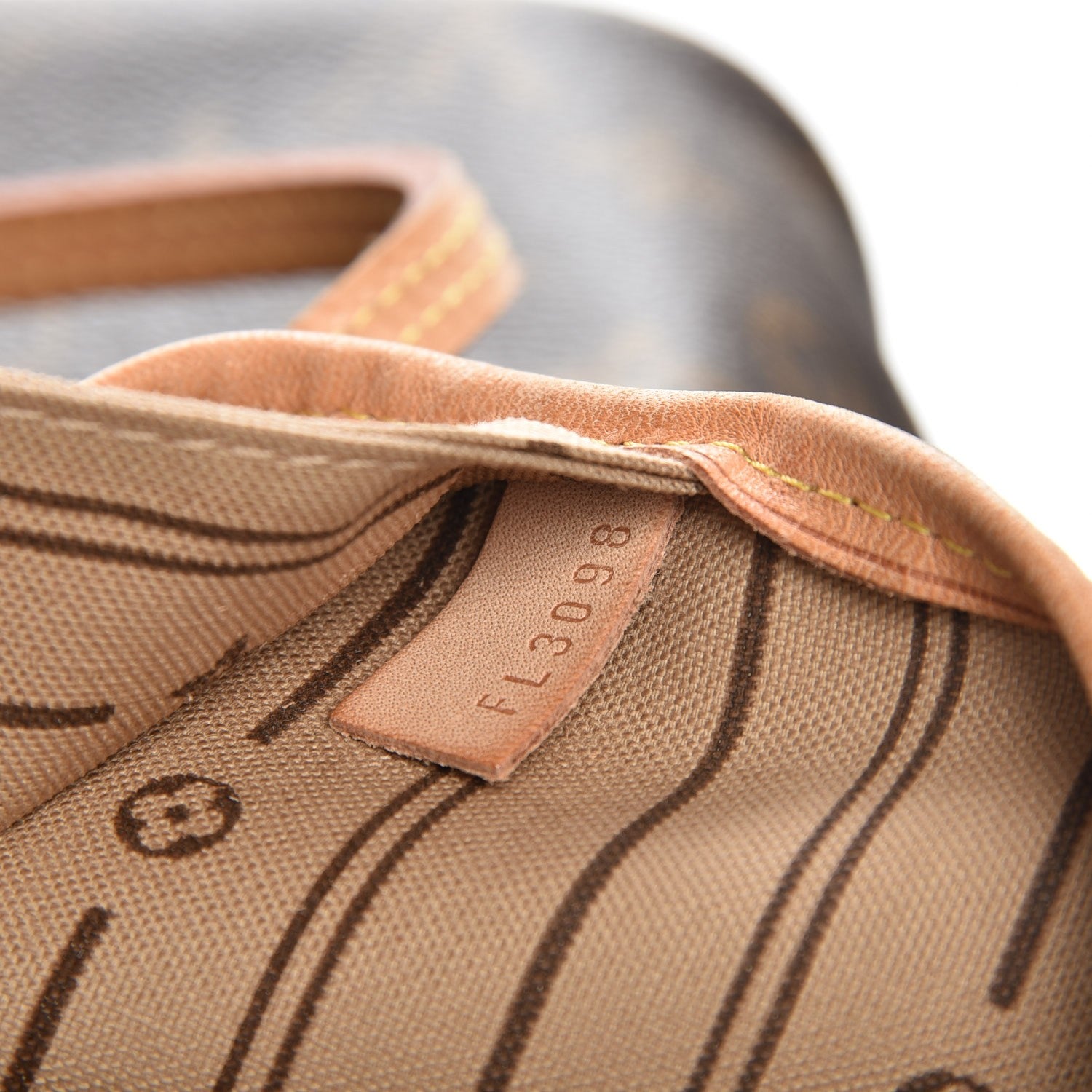 Louis Vuitton Monogram Neverfull MM 7 of 9