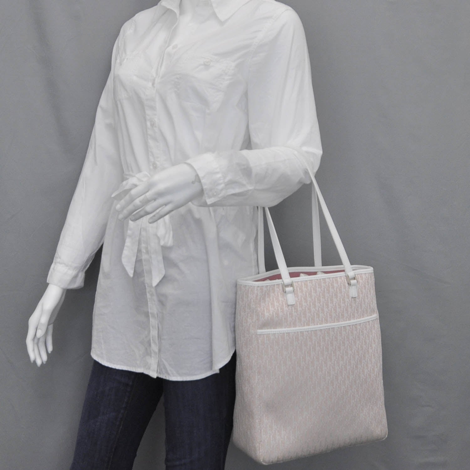 Christian Dior Monogram Tote Pink 2 of 12