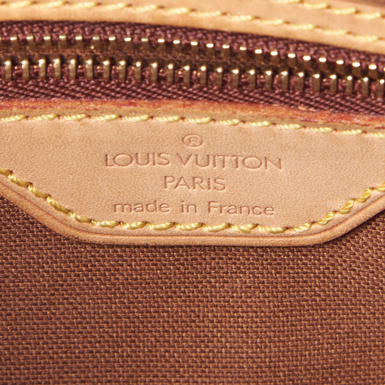 Louis Vuitton Monogram Trotteur 8 of 8