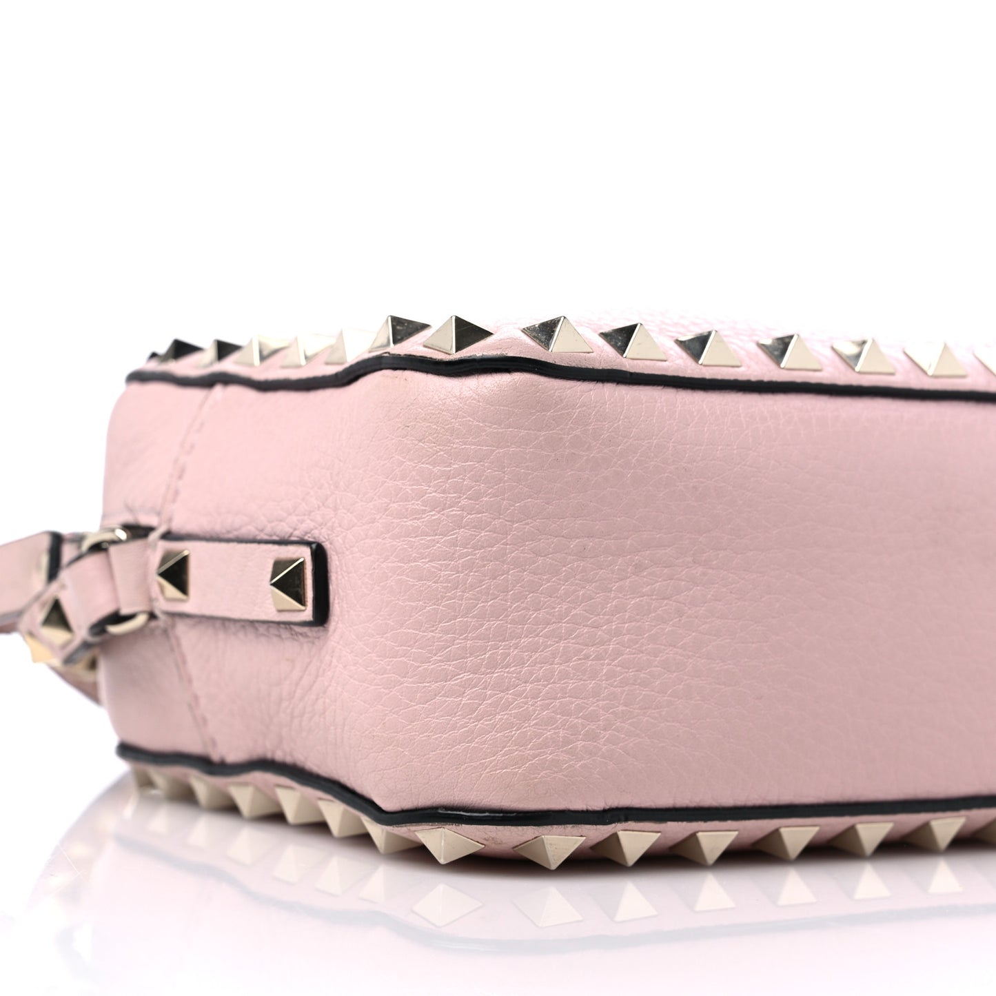 Pebbled Calfskin Rockstud Camera Crossbody Bag Poudre
