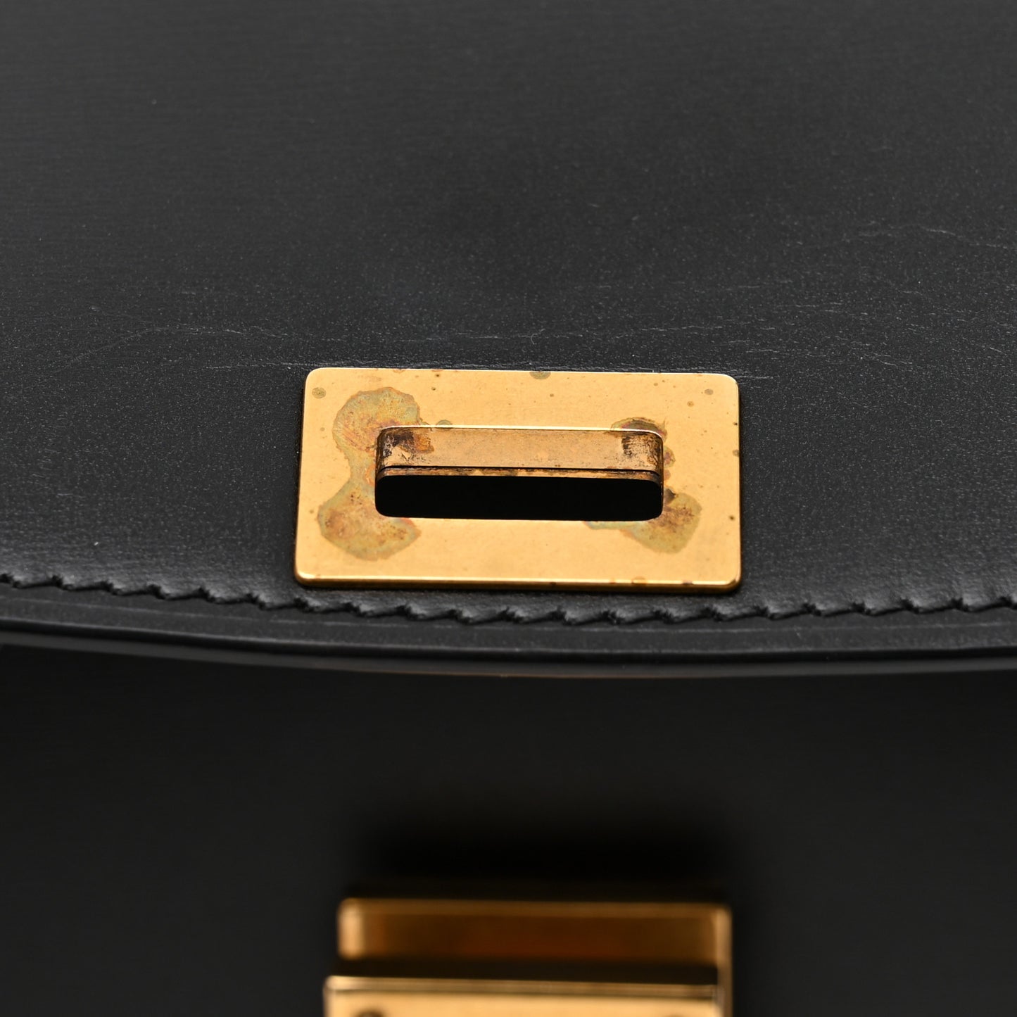 Box Calfskin Medium Classic Box Flap Bag Black