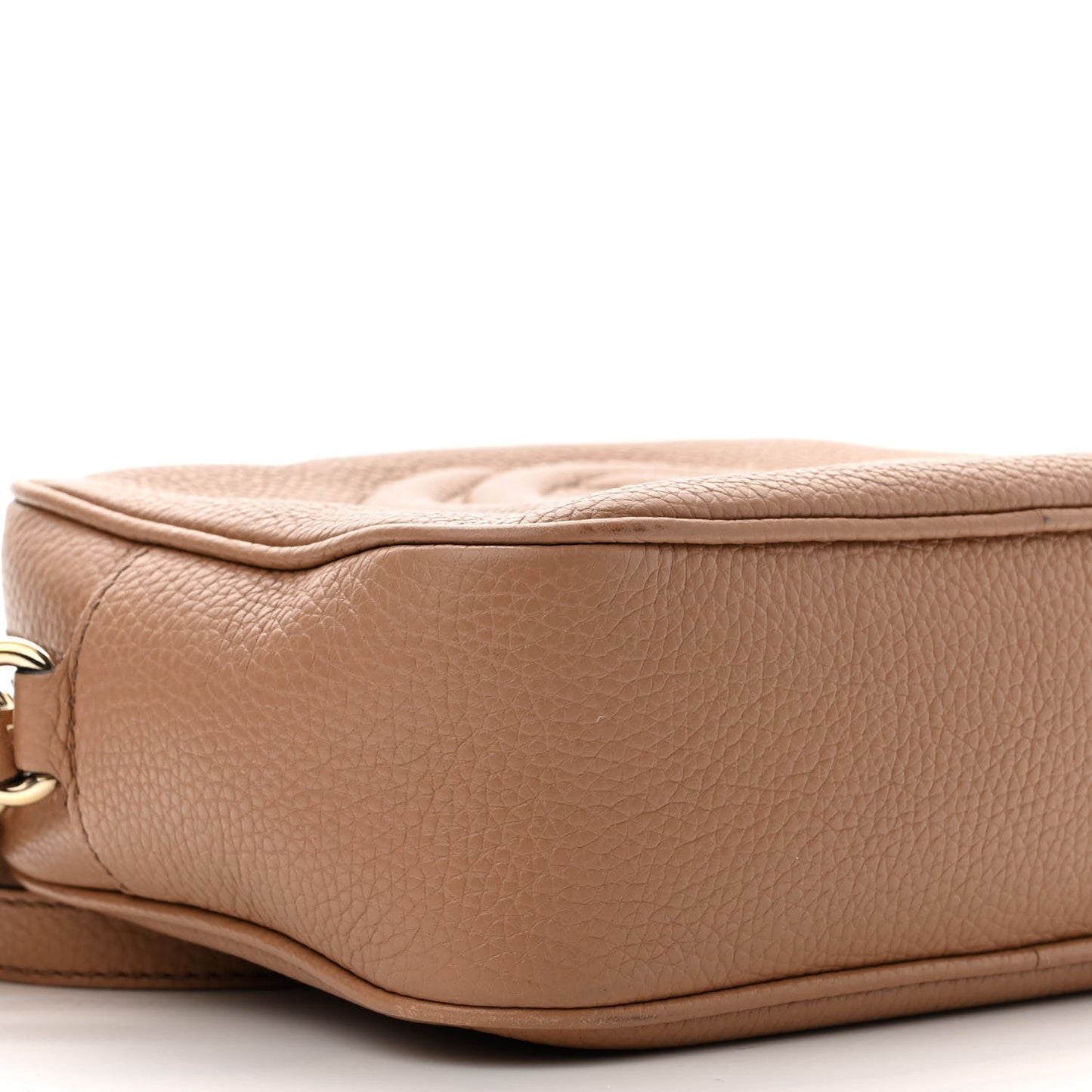 Pebbled Calfskin Small Soho Disco Bag Camelia