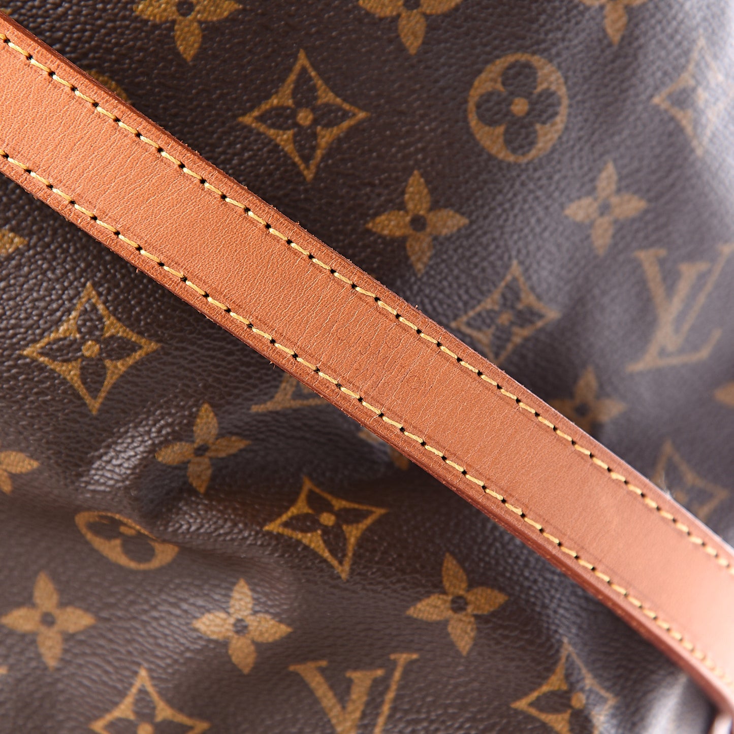 Monogram Noe