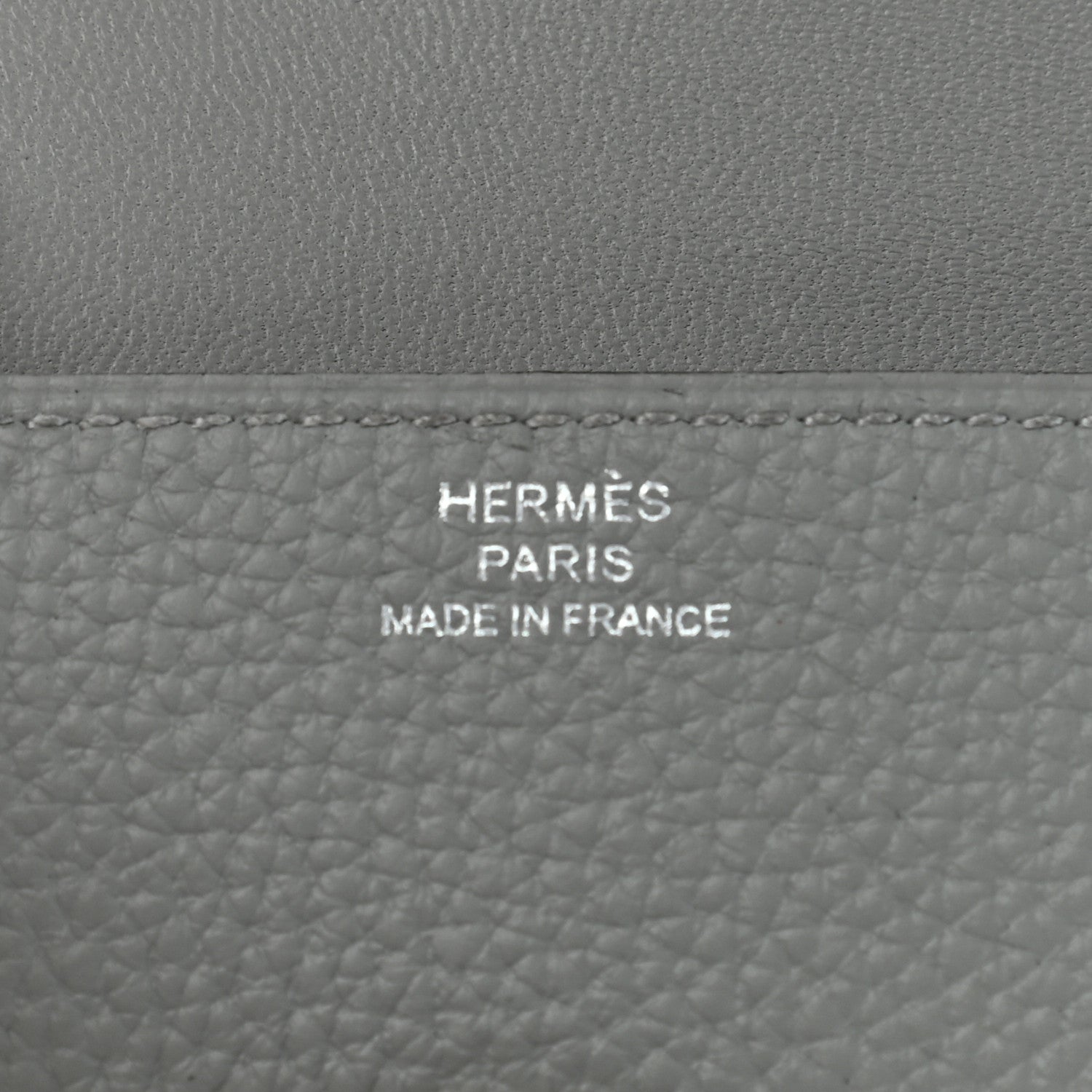 Hermes Togo Dogon Card Case Gris Mouette 6 of 9