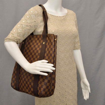 Louis Vuitton Damier Beaubourg Shoulder Bag 2 of 10