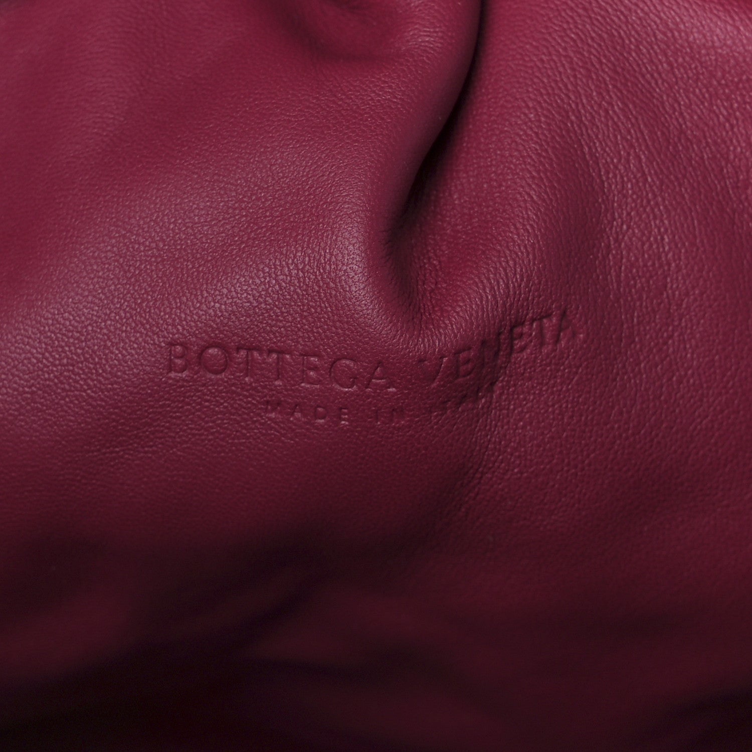 Bottega Veneta Nappa Maxi Intrecciato The Pouch Oversized Clutch Amaranto 6 of 11