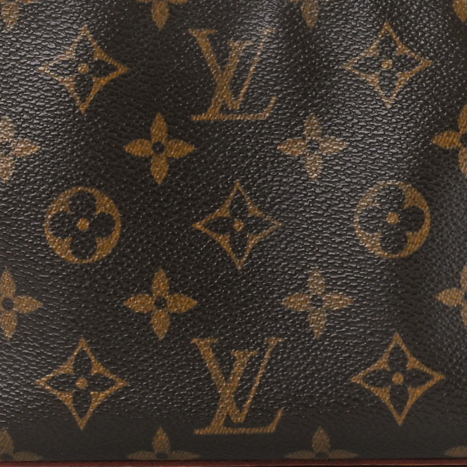 Louis Vuitton Monogram Trotteur 8 of 12