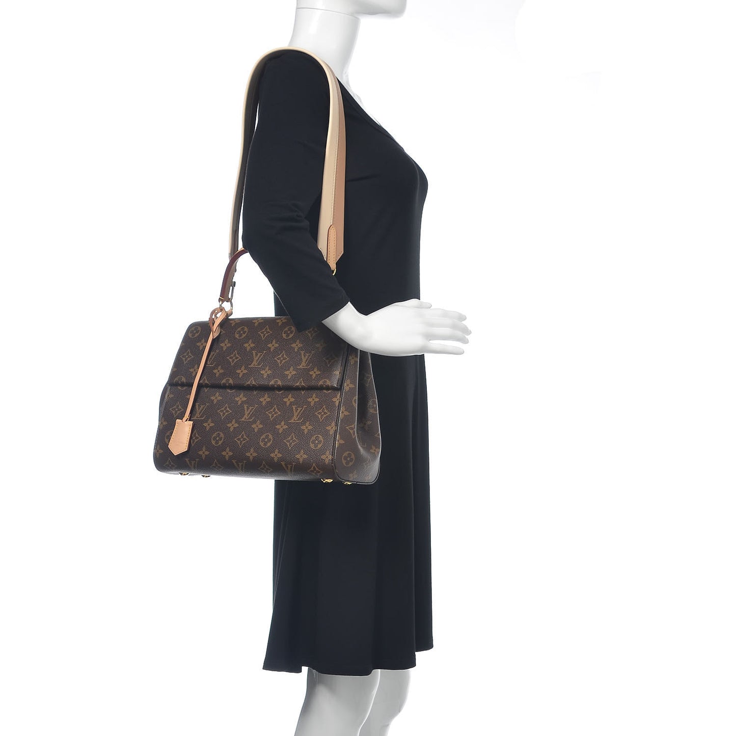 Monogram Cluny MM Papyrus Creme
