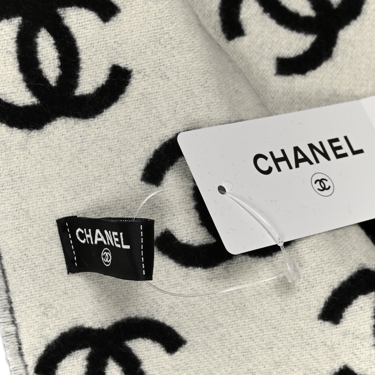 Wool Cashmere CC Scarf Black White