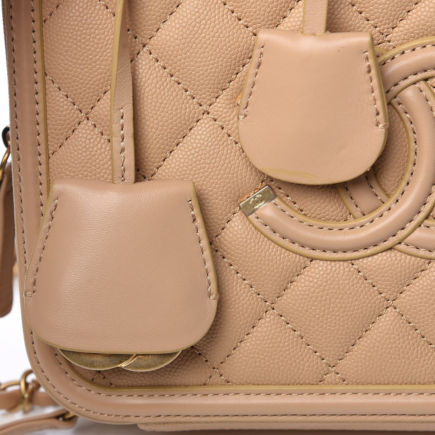 Chanel Caviar Quilted Medium CC Filigree Vanity Case Beige 10 of 17