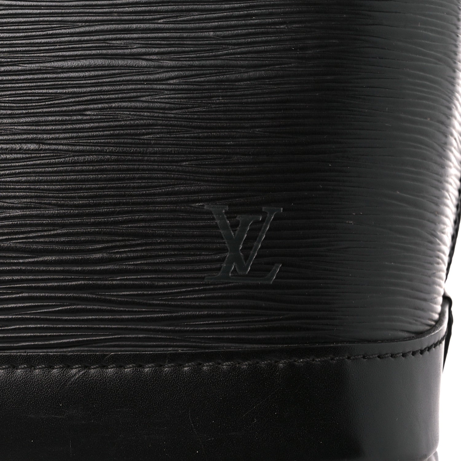 Louis Vuitton Epi Alma PM Black 8 of 12