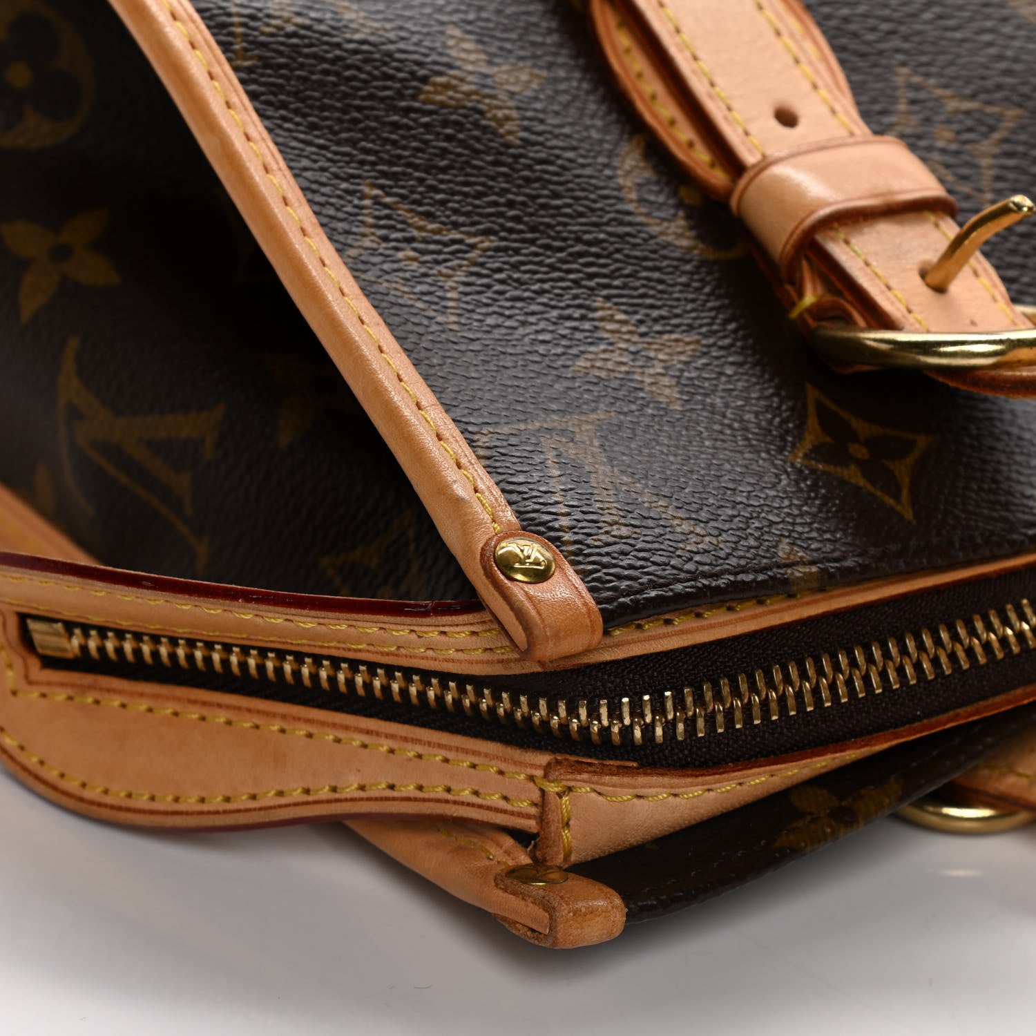 Louis Vuitton Monogram Popincourt Haut 16 of 18