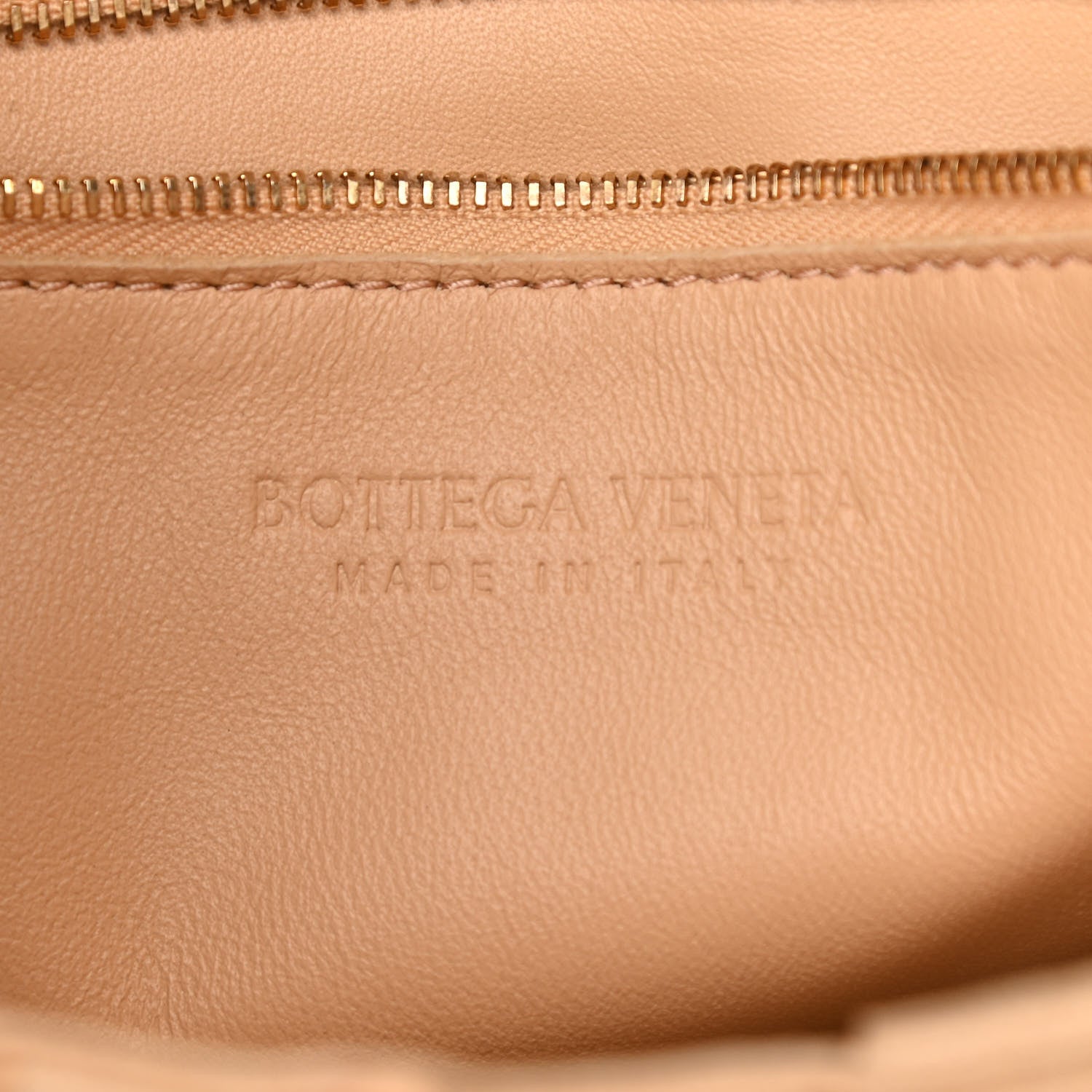 Bottega Veneta Lambskin Maxi Intrecciato Cassette Messenger Almond 6 of 16