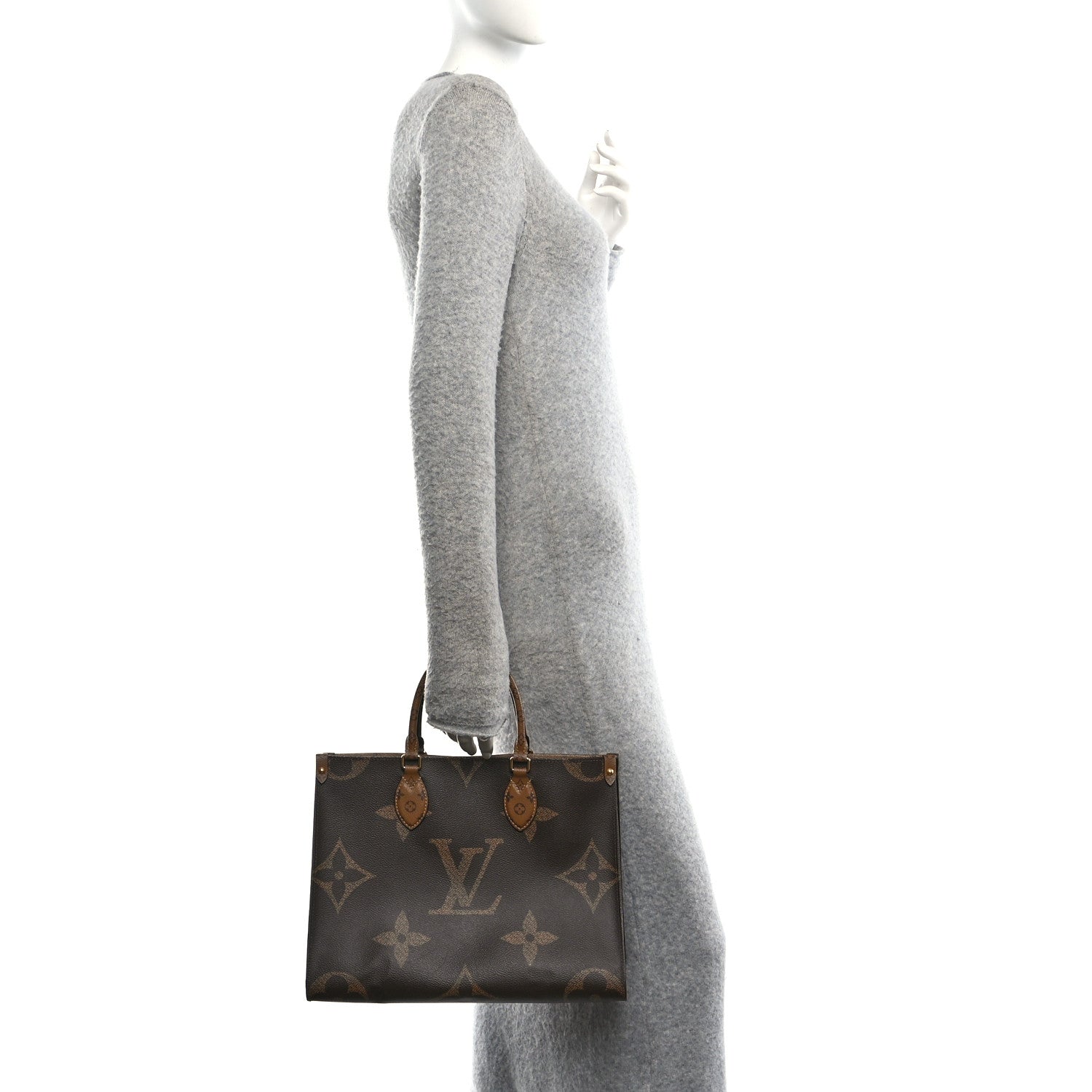Louis Vuitton Reverse Monogram Giant Onthego MM 2 of 9