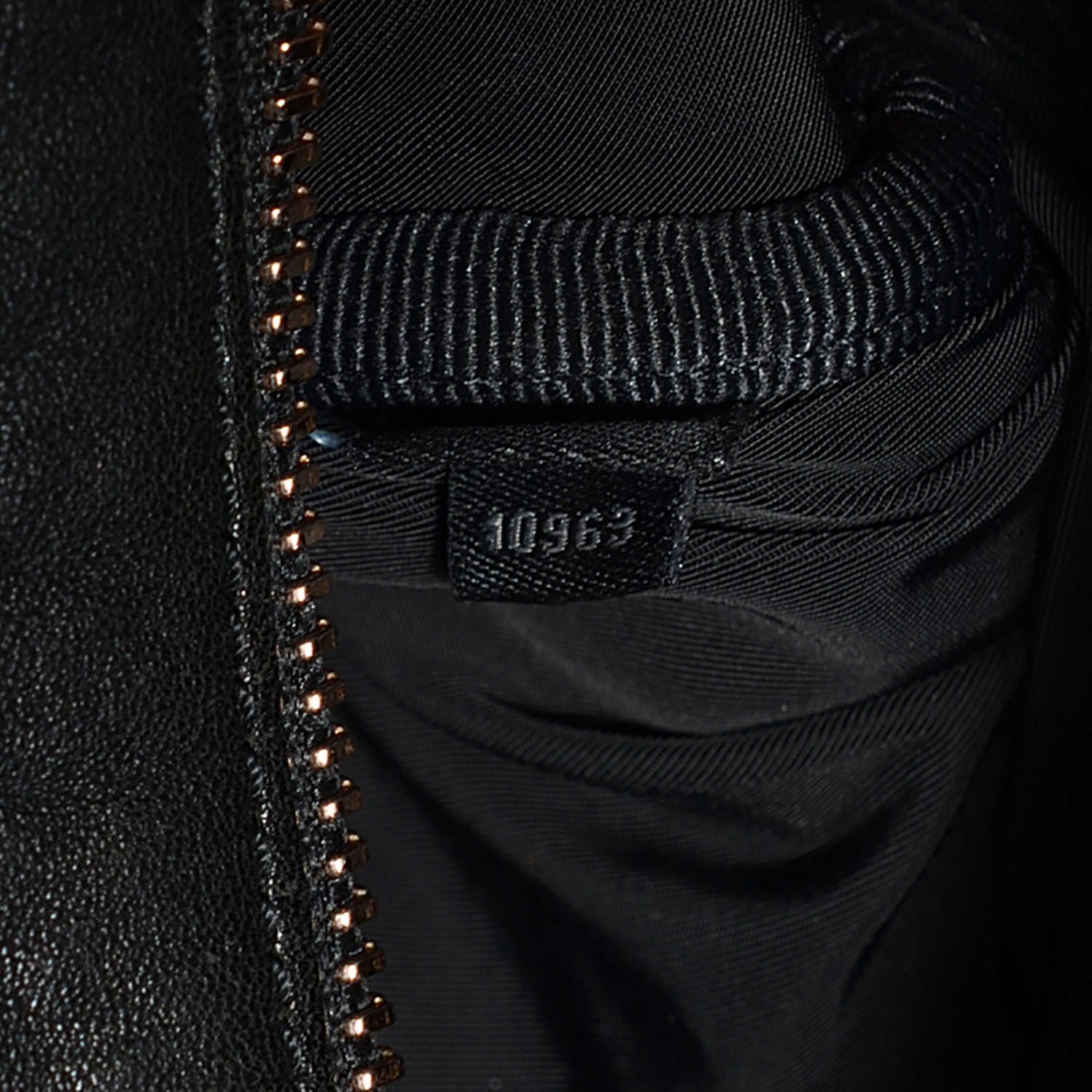 Alexander Wang Pebbled Lambskin Rocco Black Rose Gold Hardware 8 of 10