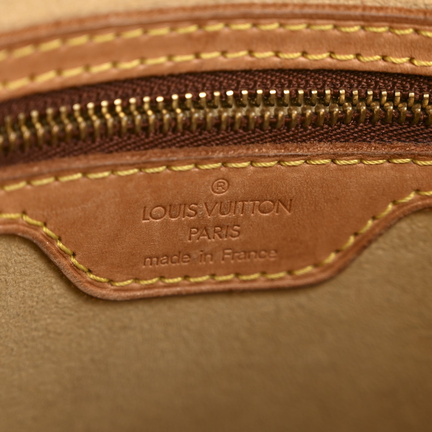 Louis Vuitton Monogram Looping GM 6 of 14