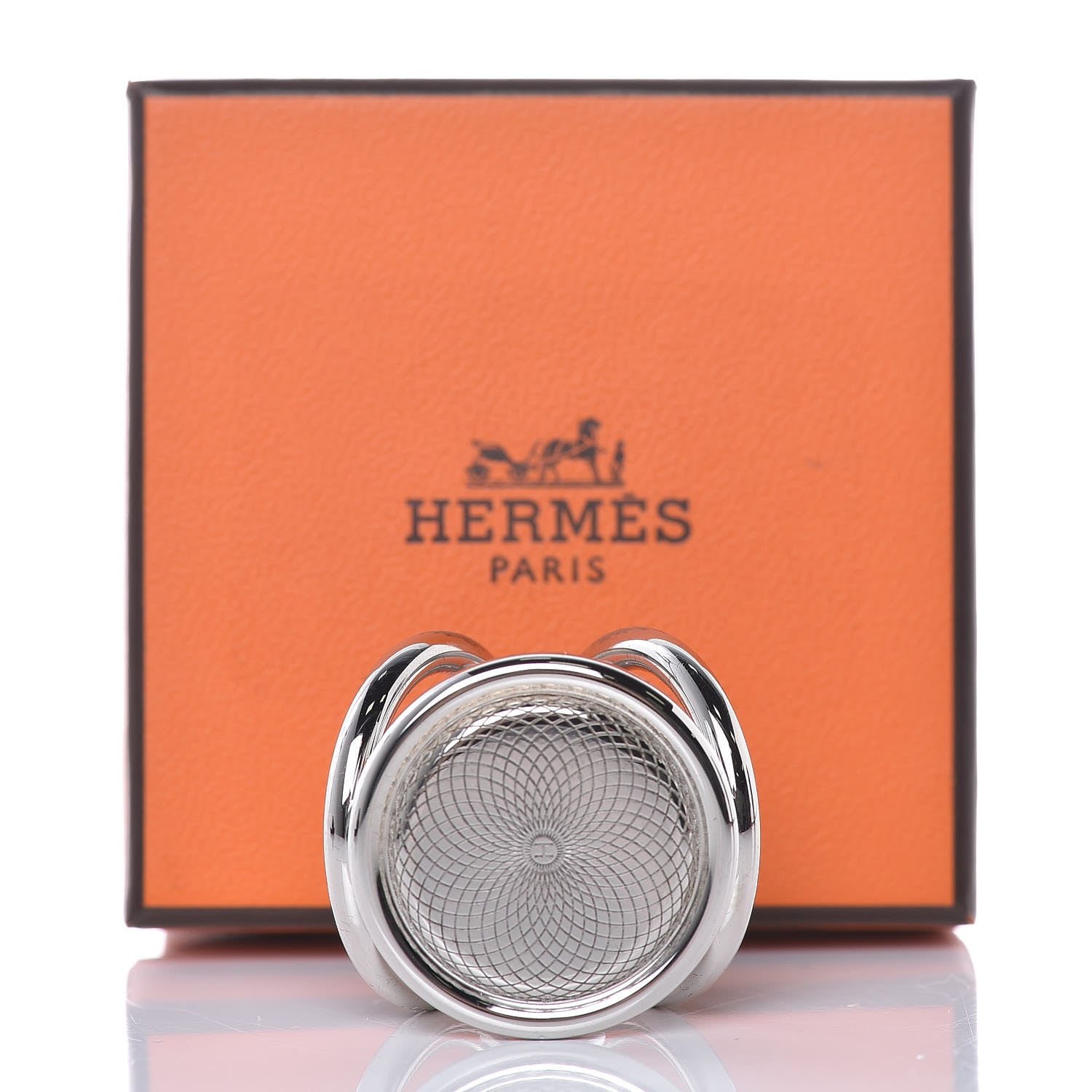 Hermes Palladium Trio Rosace Gravee Scarf Ring 6 of 6