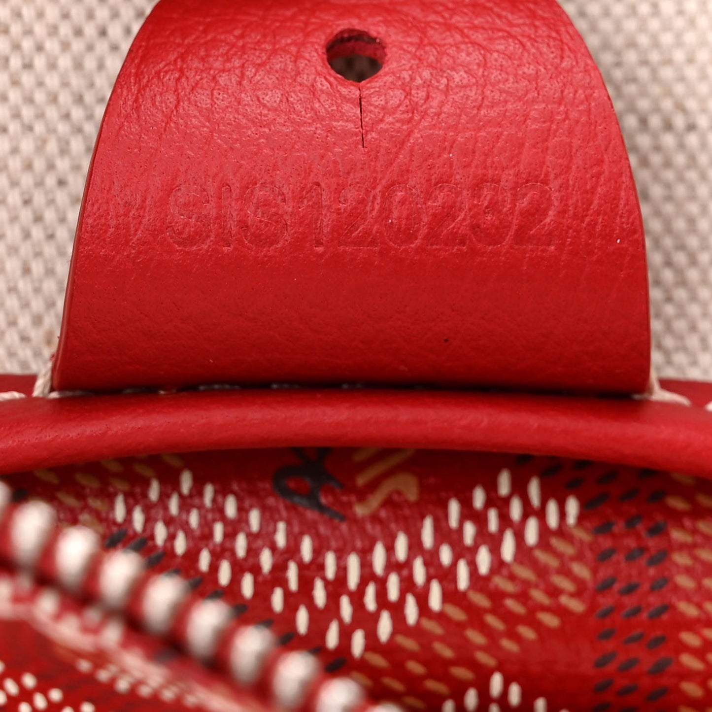 Goyardine Artois MM Red