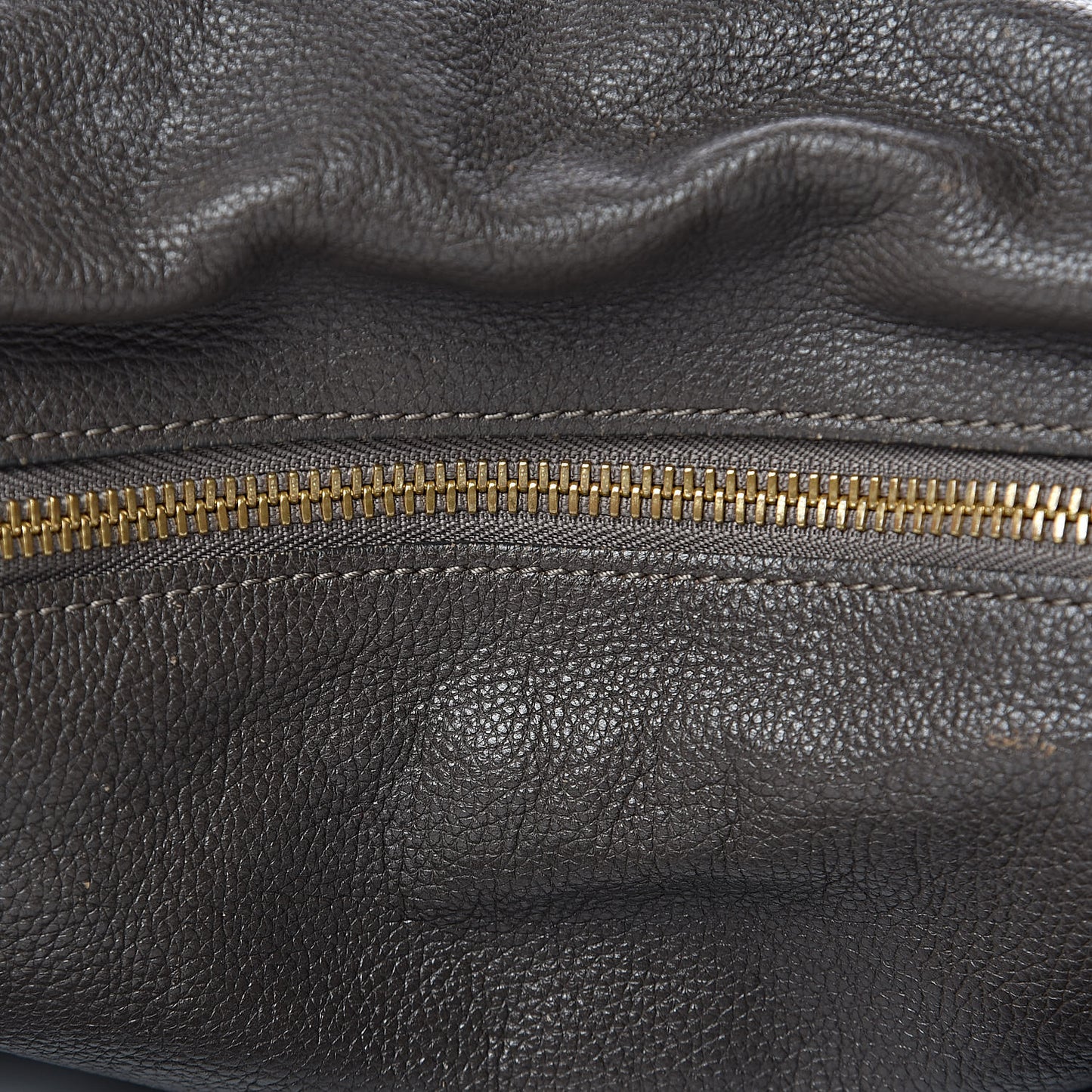 Calfskin Large Paraty Rock