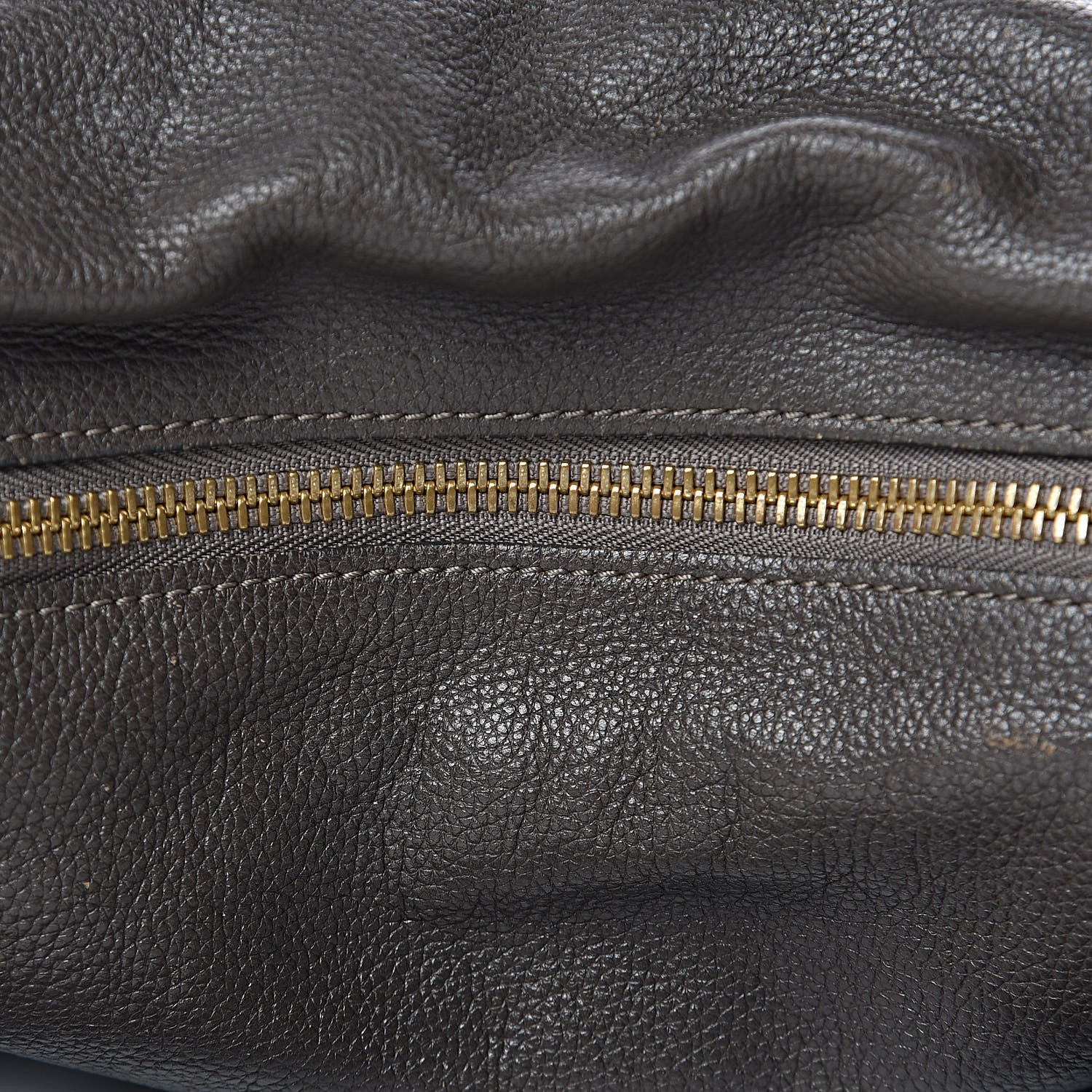 Chloe Calfskin Large Paraty Rock 10 of 19
