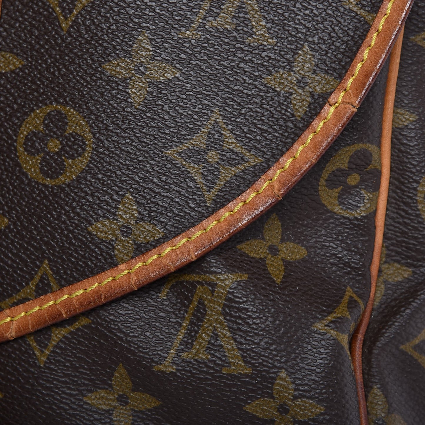Monogram Saumur 43