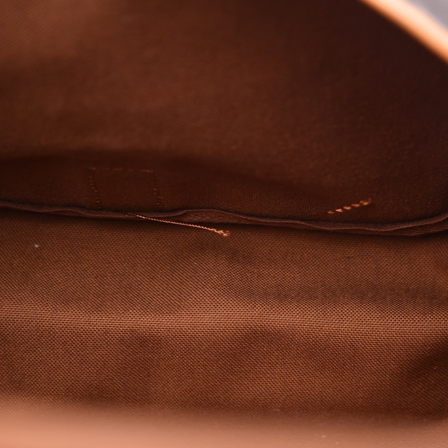 Louis Vuitton Monogram Saumur 35 9 of 10