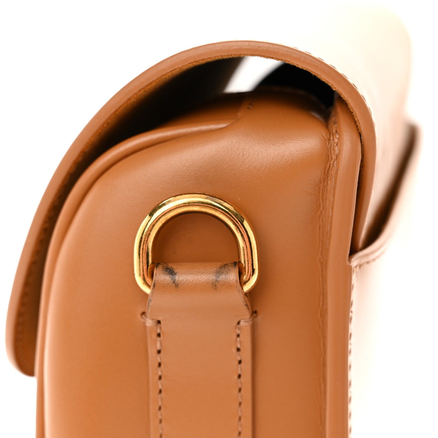 Box Calfskin Medium Bobby Flap Camel