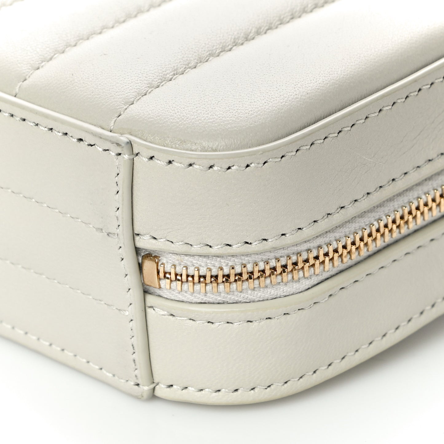 Lambskin Matelasse Vicky Monogram Belt Bag Crema Soft