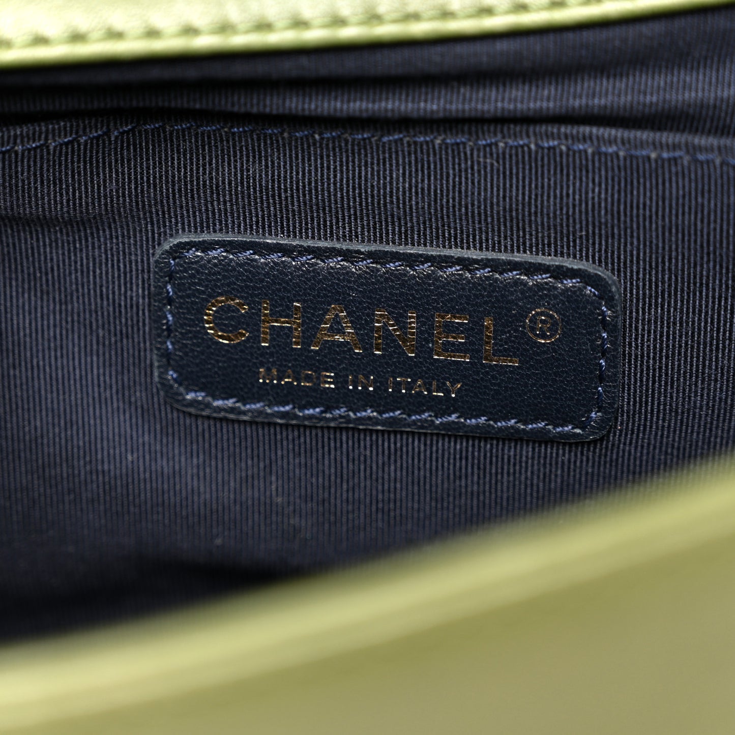 Velvet Tweed Medium Boy Flap Green