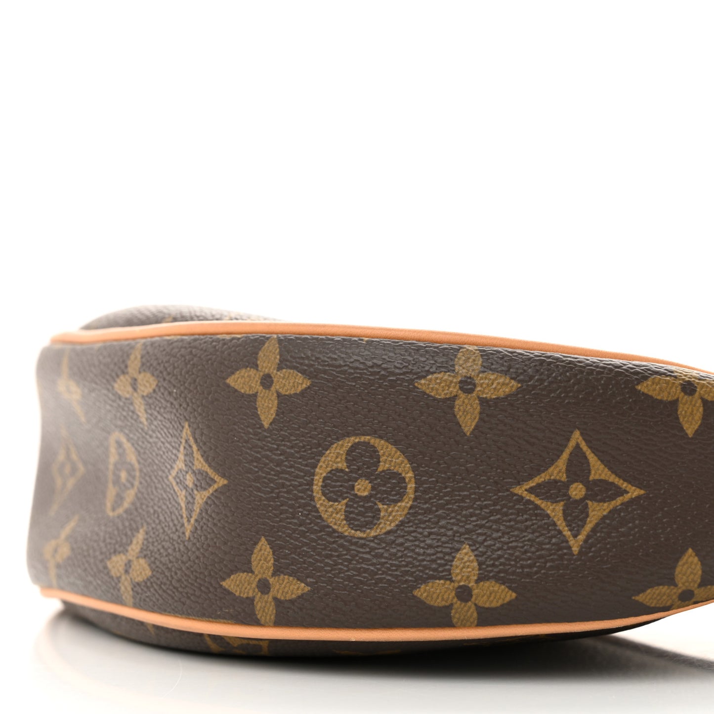 Monogram Loop