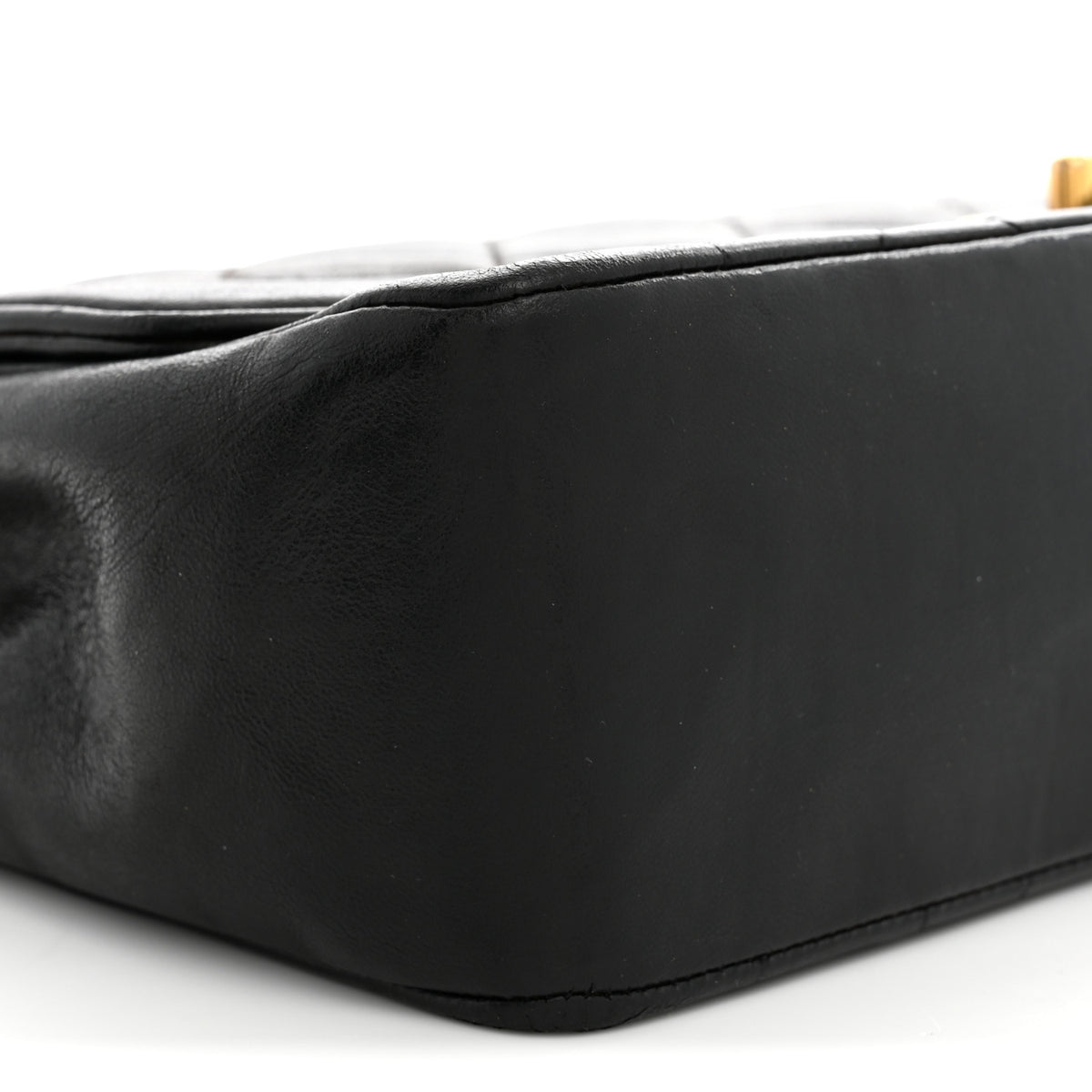 Lambskin Quilted Medium Single Flap Black