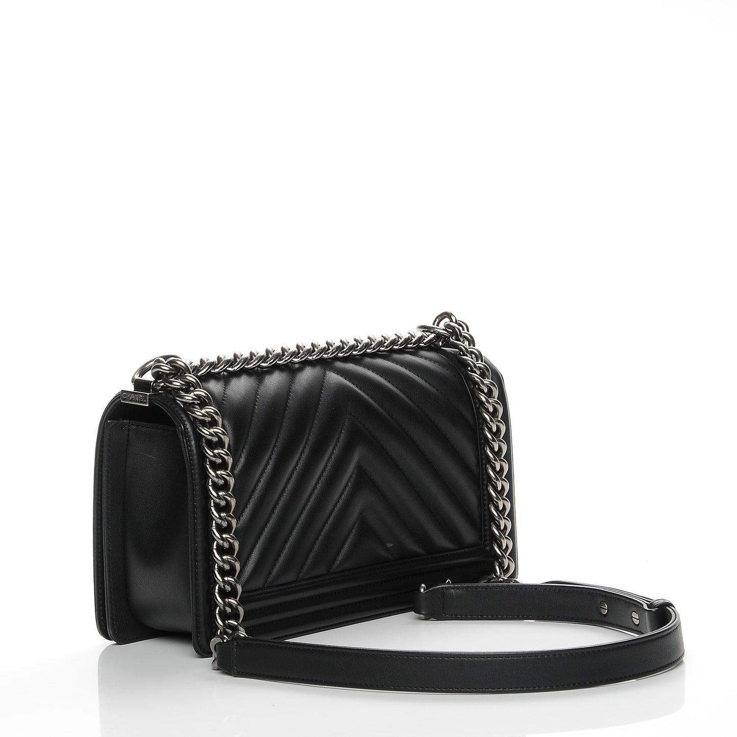 Calfskin Chevron Quilted Medium Boy Flap Black