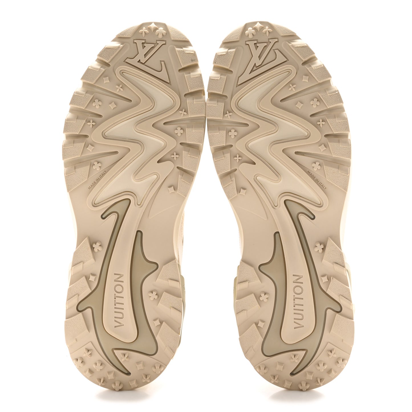 Metallic Canvas Mesh Mens LV Runner Tatic Sneakers 9 Beige